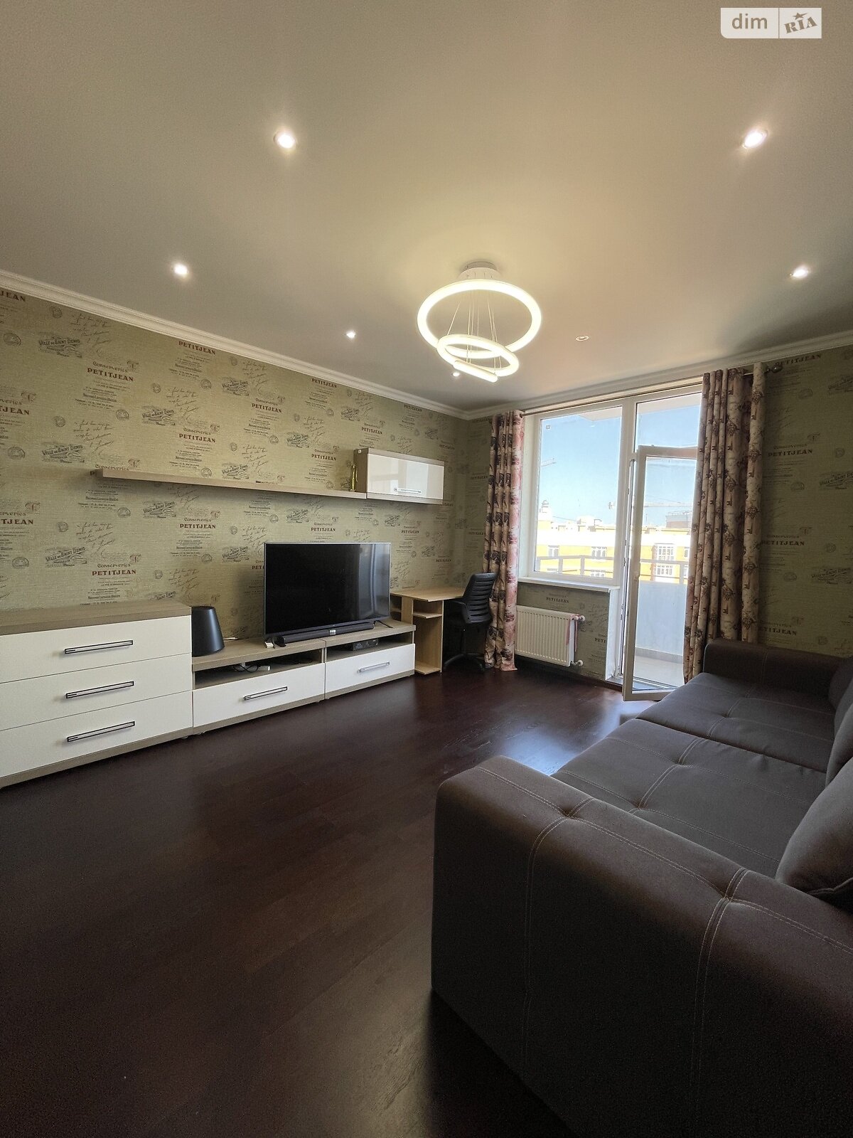 Продажа двухкомнатной квартиры в Одессе, на ул. Березовая, район Чубаевка фото 1 Продажа двухкомнатной квартиры в Одессе, на ул. Березовая, район Чубаевка фото 1