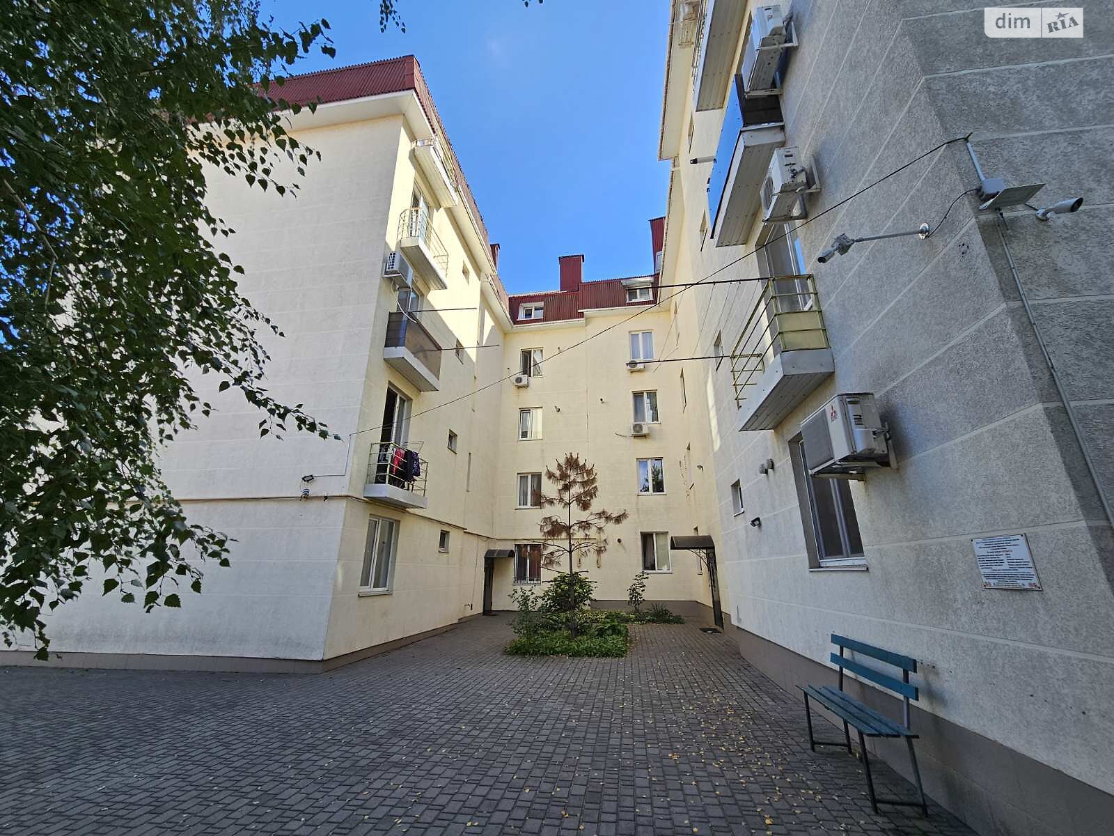 Продажа однокомнатной квартиры в Одессе, на ул. Дмитриевская 14, район Чубаевка фото 1 Продажа однокомнатной квартиры в Одессе, на ул. Дмитриевская 14, район Чубаевка фото 1
