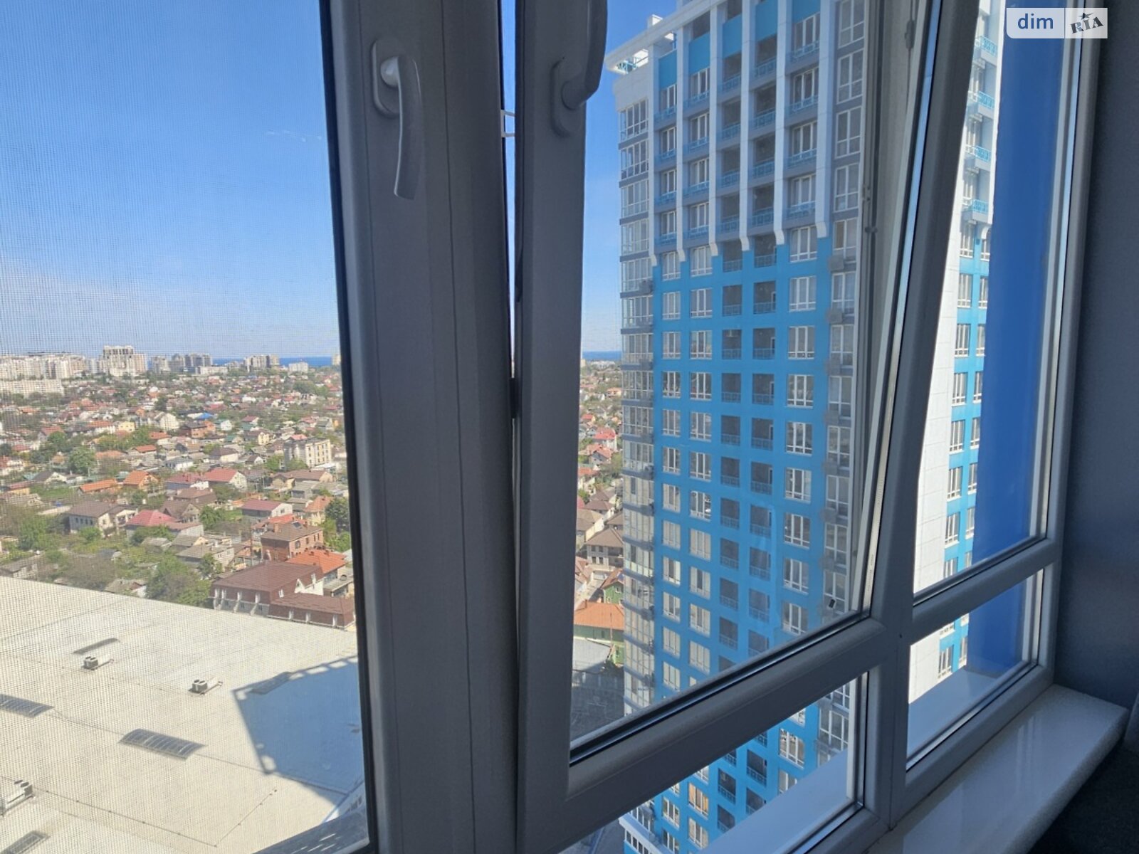 Продаж трикімнатної квартири в Одесі, на вул. Георгія Липського, район Чубаївка фото 1 Продаж трикімнатної квартири в Одесі, на вул. Георгія Липського, район Чубаївка фото 1