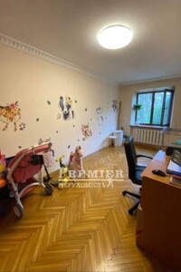 Продажа трехкомнатной квартиры в Одессе, на ул. Героев Крут, район Чубаевка фото 2