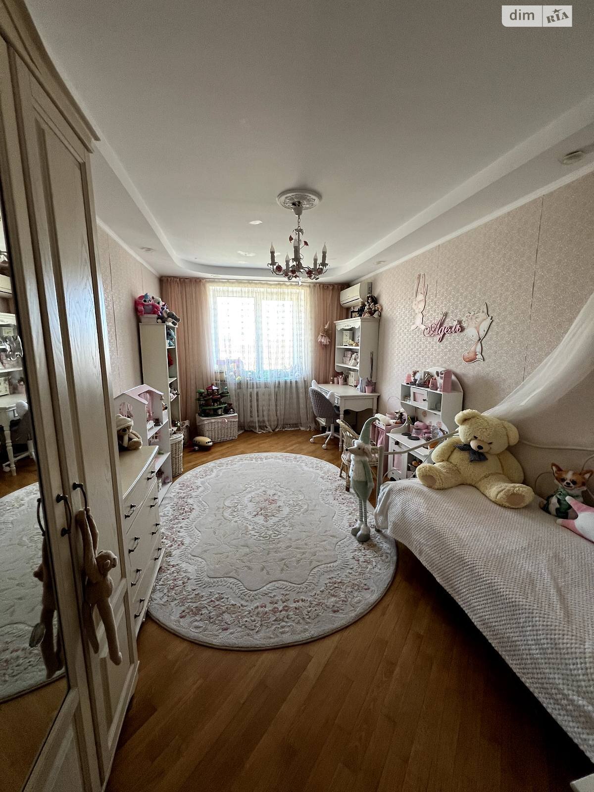 Продажа трехкомнатной квартиры в Одессе, на ул. Ивана Франко, район Чубаевка фото 1