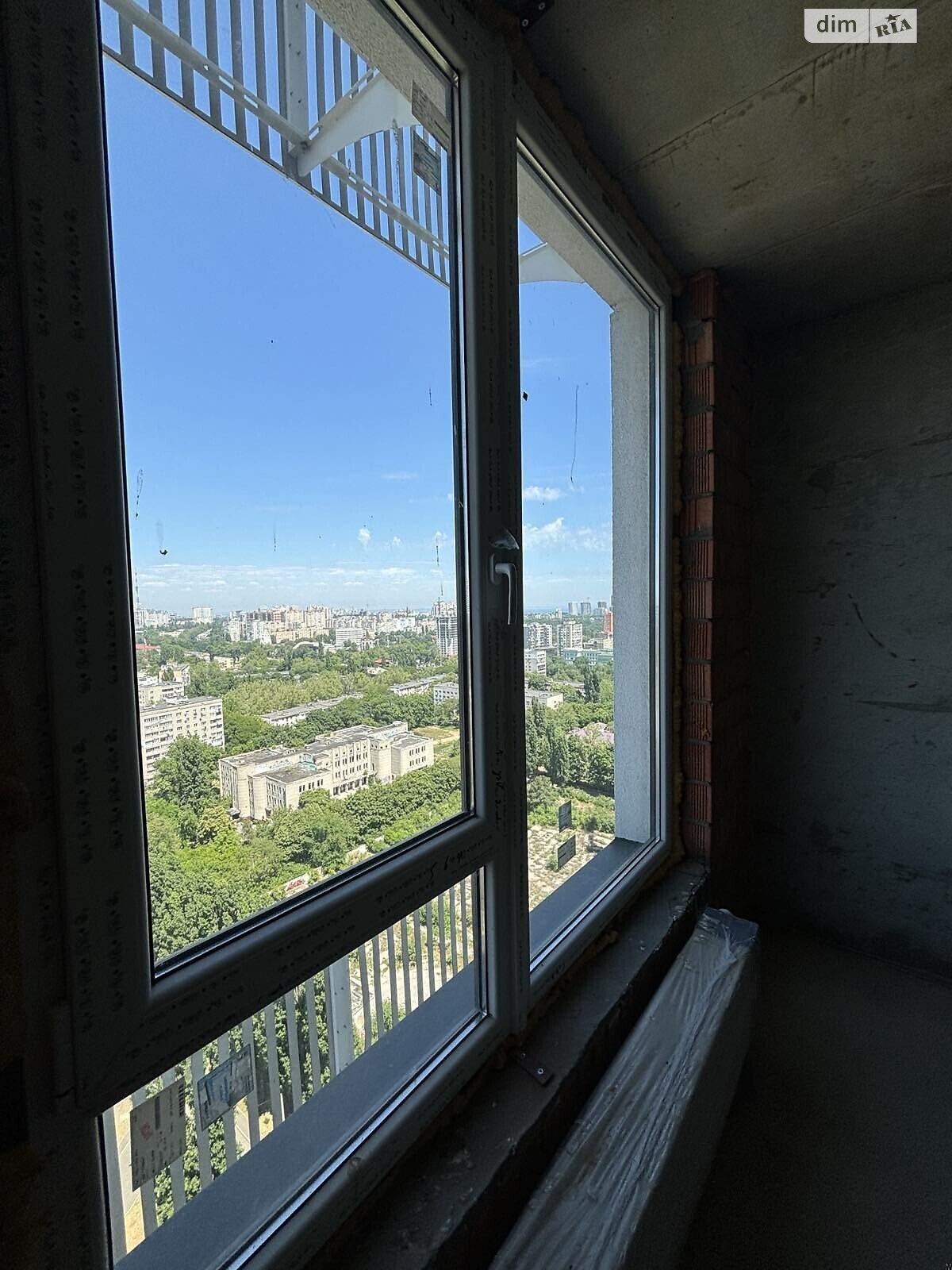 Продажа двухкомнатной квартиры в Одессе, на ул. Ивана Франко, район Чубаевка фото 1 Продажа двухкомнатной квартиры в Одессе, на ул. Ивана Франко, район Чубаевка фото 1