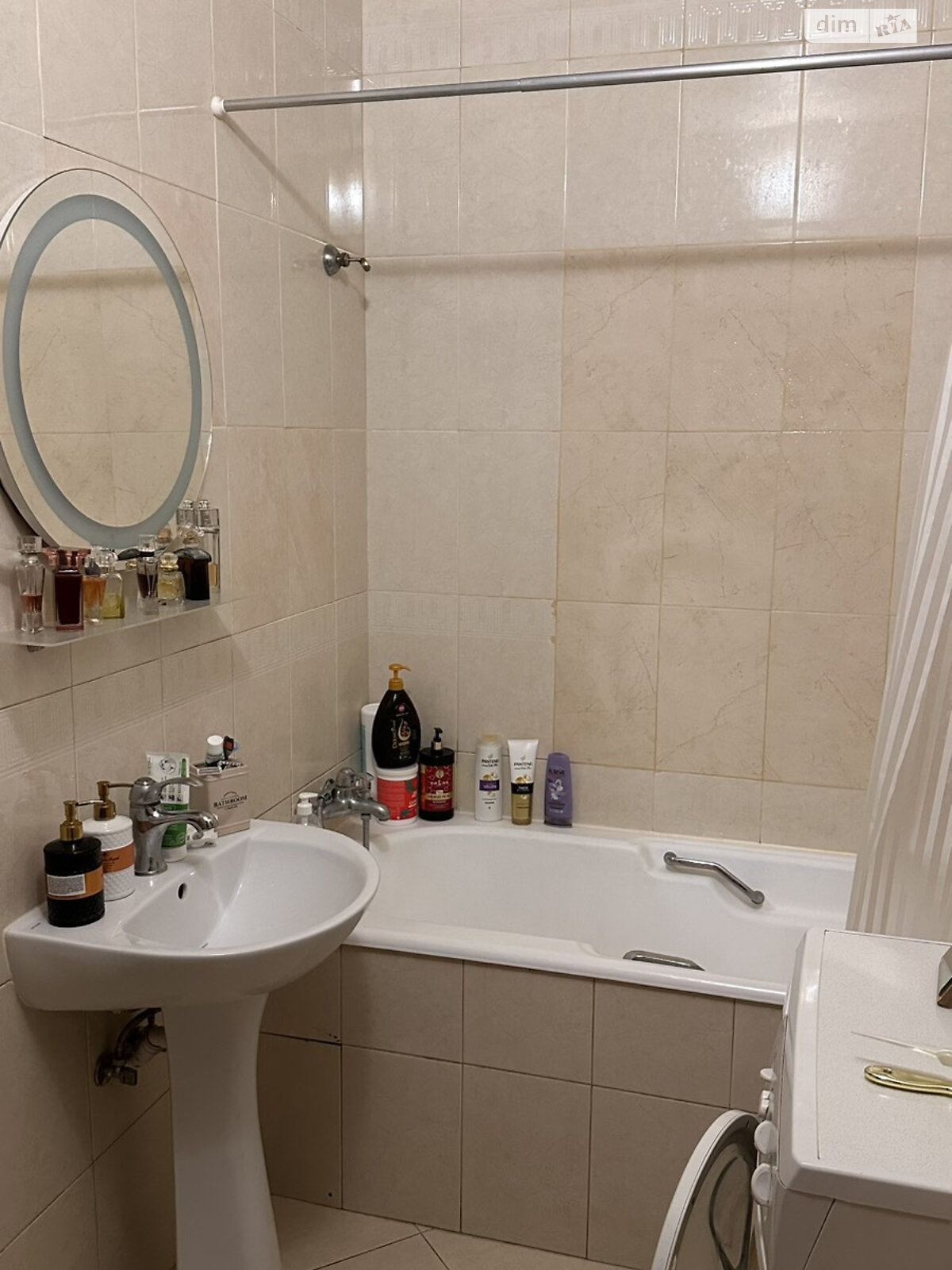 Продаж трикімнатної квартири в Одесі, на вул. Івана Франка, район Чубаївка фото 1 Продаж трикімнатної квартири в Одесі, на вул. Івана Франка, район Чубаївка фото 1