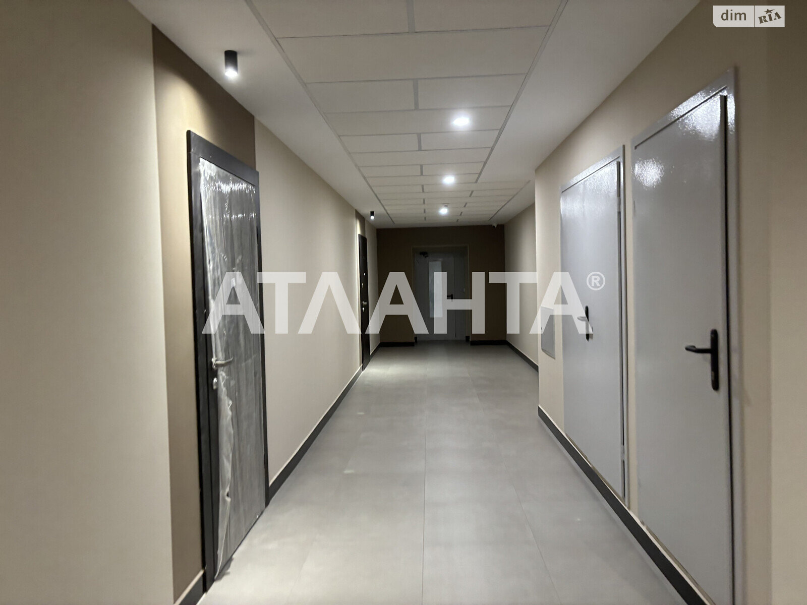 Продаж однокімнатної квартири в Одесі, на вул. Івана Франка 40, район Приморський фото 1 Продаж однокімнатної квартири в Одесі, на вул. Івана Франка 40, район Приморський фото 1