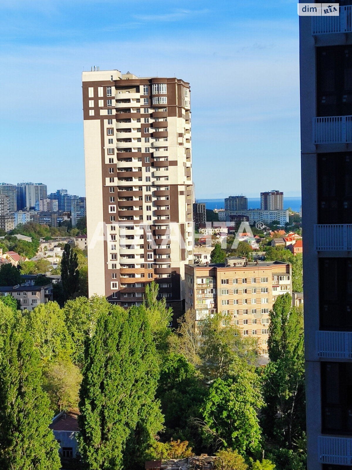 Продаж однокімнатної квартири в Одесі, на вул. Івана Франка 40, район Приморський фото 1 Продаж однокімнатної квартири в Одесі, на вул. Івана Франка 40, район Приморський фото 1