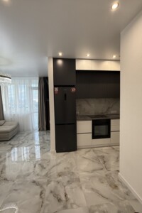 Продаж однокімнатної квартири в Одесі, на вул. Івана Франка 40 корпус 1, район Приморський фото 2