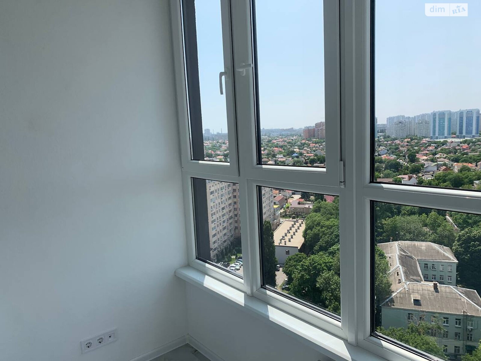 Продажа однокомнатной квартиры в Одессе, на ул. Ивана Франко 40, район Чубаевка фото 1 Продажа однокомнатной квартиры в Одессе, на ул. Ивана Франко 40, район Чубаевка фото 1