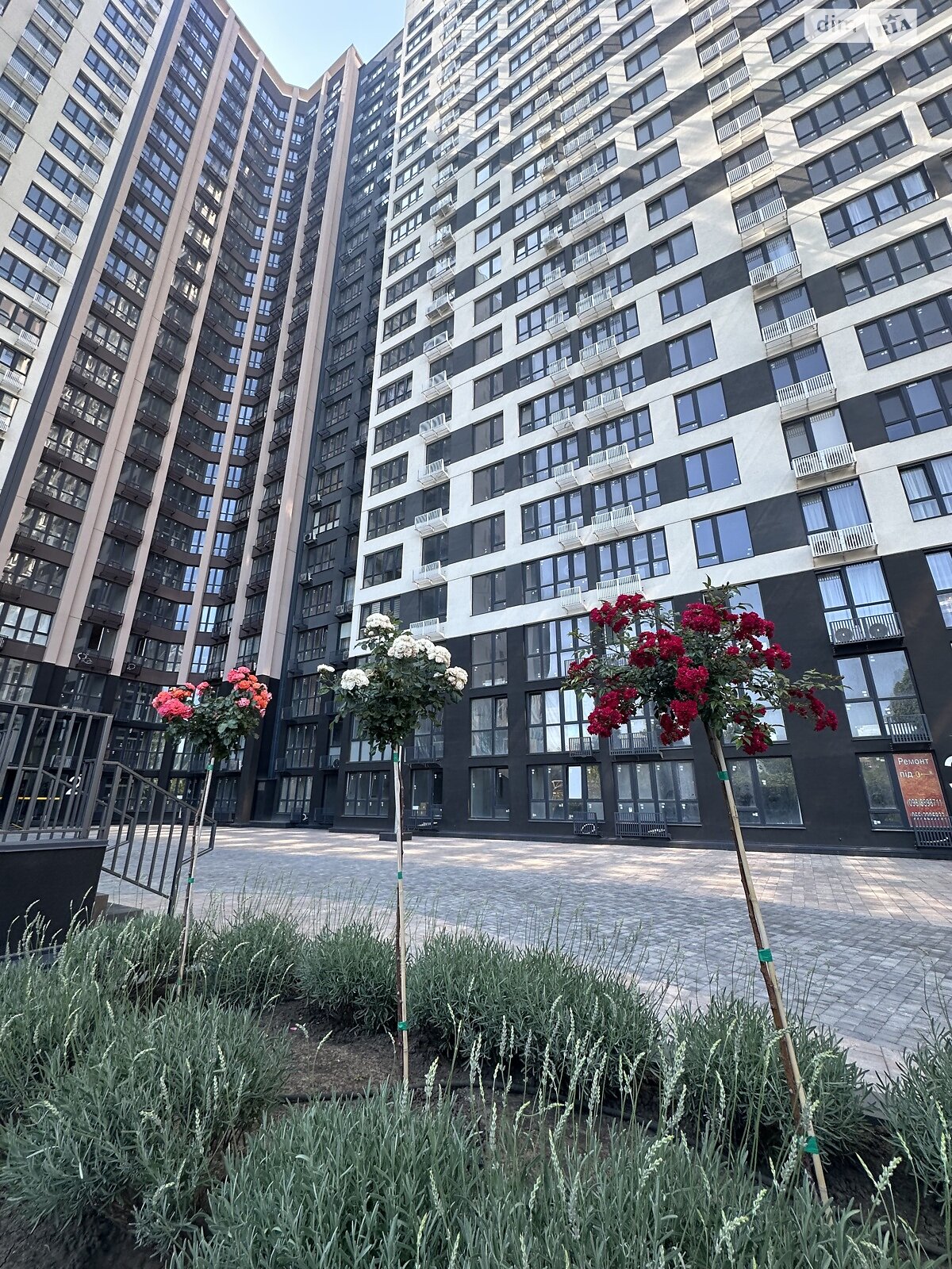 Продажа двухкомнатной квартиры в Одессе, на ул. Ивана Франко 40 корпус 1, район Чубаевка фото 1 Продажа двухкомнатной квартиры в Одессе, на ул. Ивана Франко 40 корпус 1, район Чубаевка фото 1