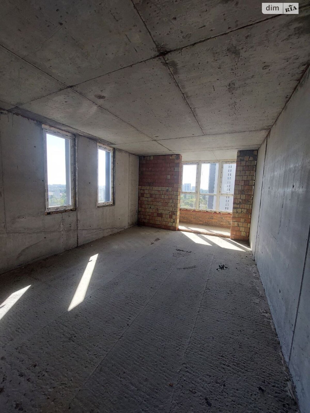 Продажа трехкомнатной квартиры в Одессе, на ул. Ивана Франко 40 корпус 2, район Чубаевка фото 1 Продажа трехкомнатной квартиры в Одессе, на ул. Ивана Франко 40 корпус 2, район Чубаевка фото 1