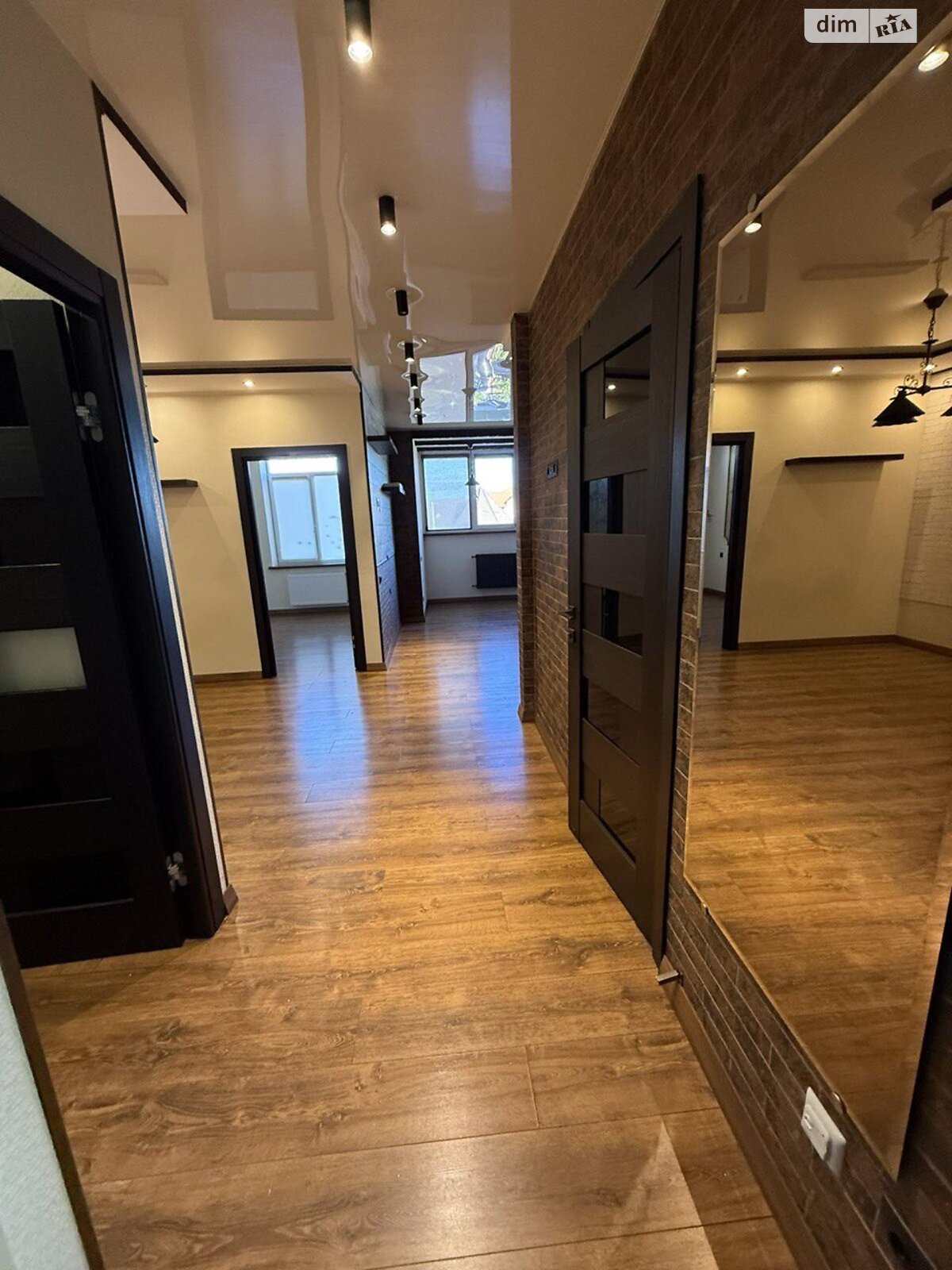 Продажа однокомнатной квартиры в Одессе, на ул. Жаботинского, район Чубаевка фото 1