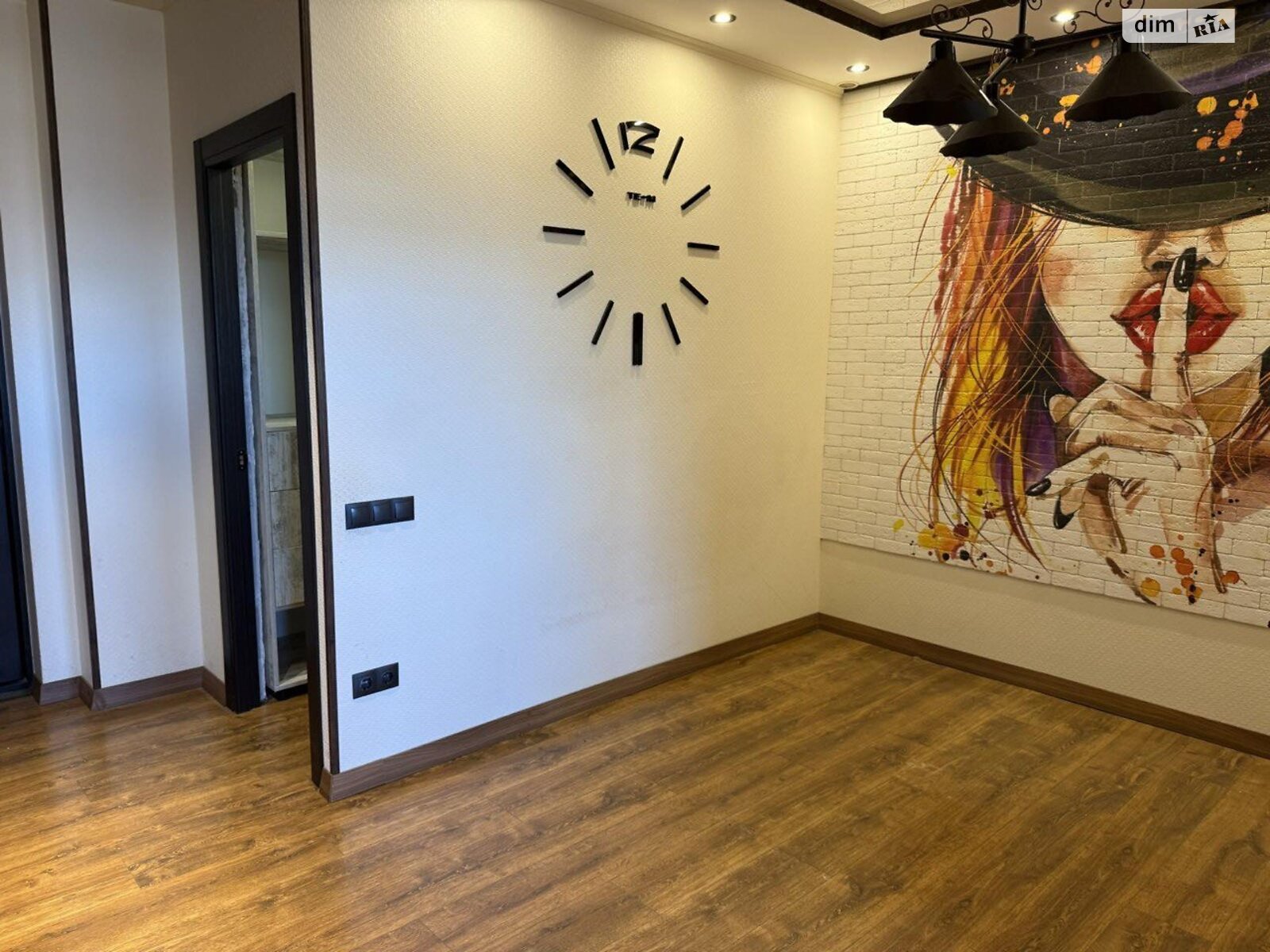 Продажа однокомнатной квартиры в Одессе, на ул. Жаботинского, район Чубаевка фото 1