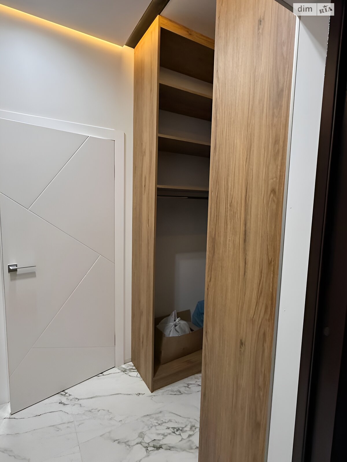 Продажа однокомнатной квартиры в Одессе, на ул. Краснова 3, район Чубаевка фото 1 Продажа однокомнатной квартиры в Одессе, на ул. Краснова 3, район Чубаевка фото 1