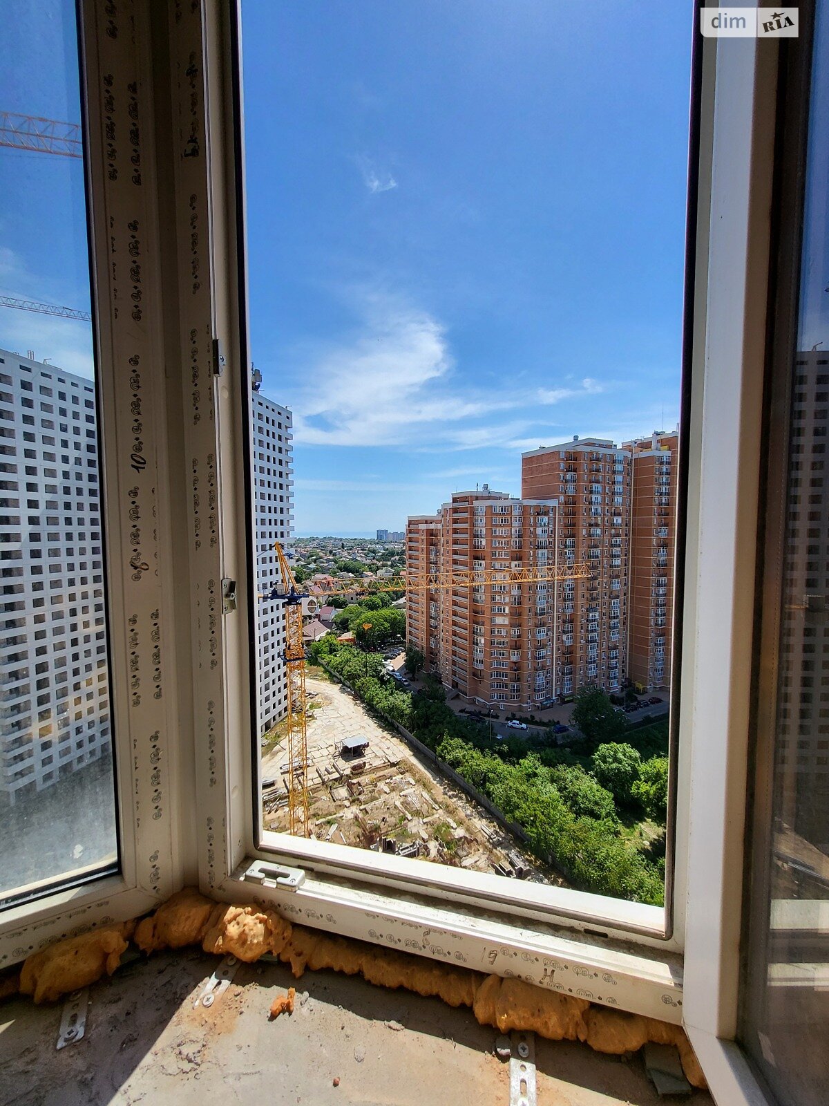 Продажа трехкомнатной квартиры в Одессе, на ул. Люстдорфская дорога 55/6, район Чубаевка фото 1