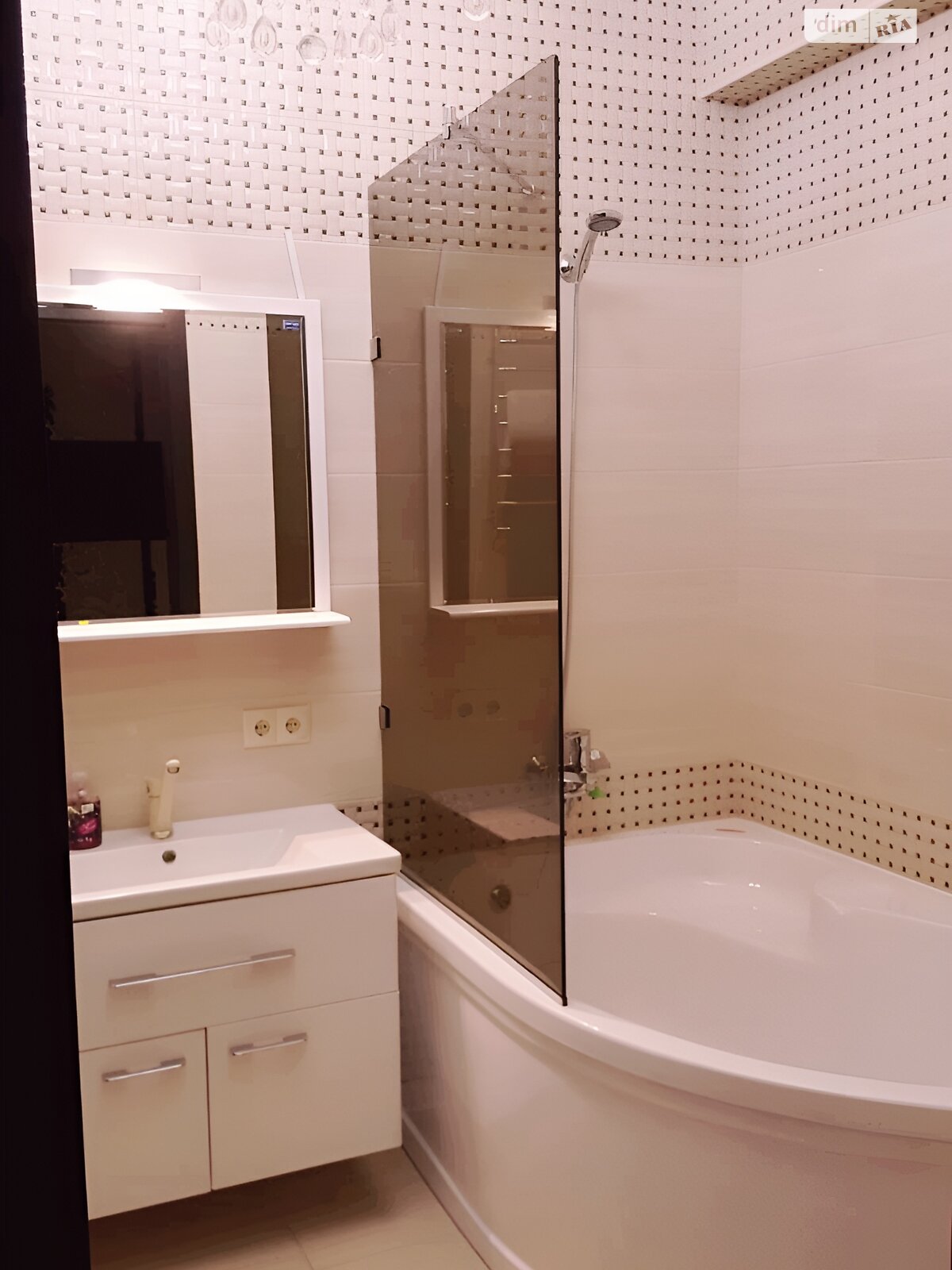 Продаж трикімнатної квартири в Одесі, на вул. Люстдорфська дорога 55/1 корпус 2, район Чубаївка фото 1 Продаж трикімнатної квартири в Одесі, на вул. Люстдорфська дорога 55/1 корпус 2, район Чубаївка фото 1