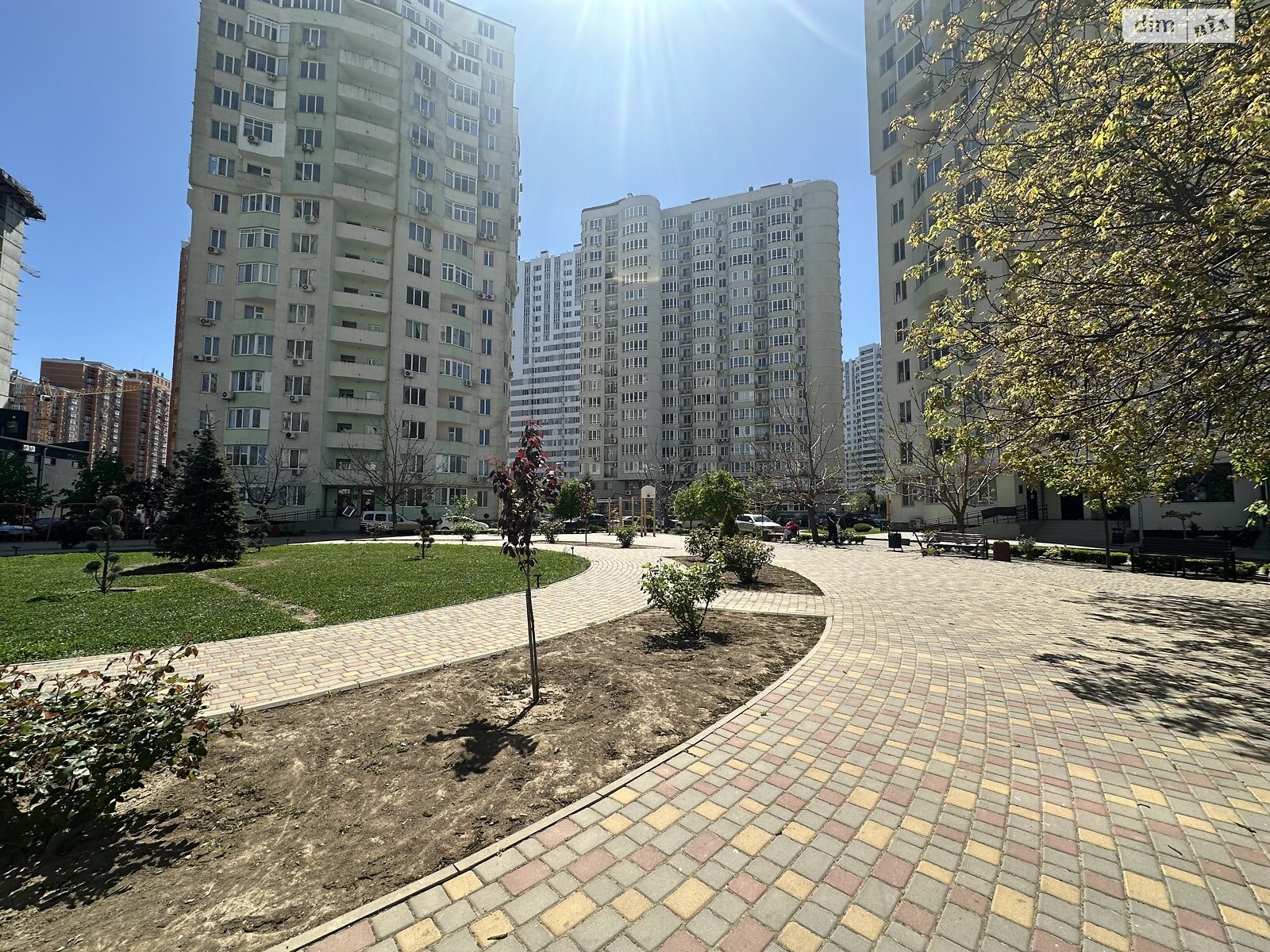 Продаж трикімнатної квартири в Одесі, на вул. Люстдорфська дорога, район Чубаївка фото 1 Продаж трикімнатної квартири в Одесі, на вул. Люстдорфська дорога, район Чубаївка фото 1