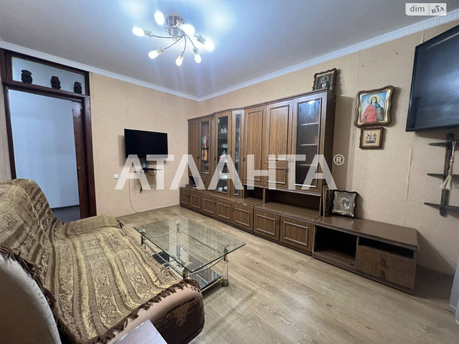 Продаж трикімнатної квартири в Одесі, на вул. Люстдорфська дорога, район Чубаївка фото 1 Продаж трикімнатної квартири в Одесі, на вул. Люстдорфська дорога, район Чубаївка фото 1
