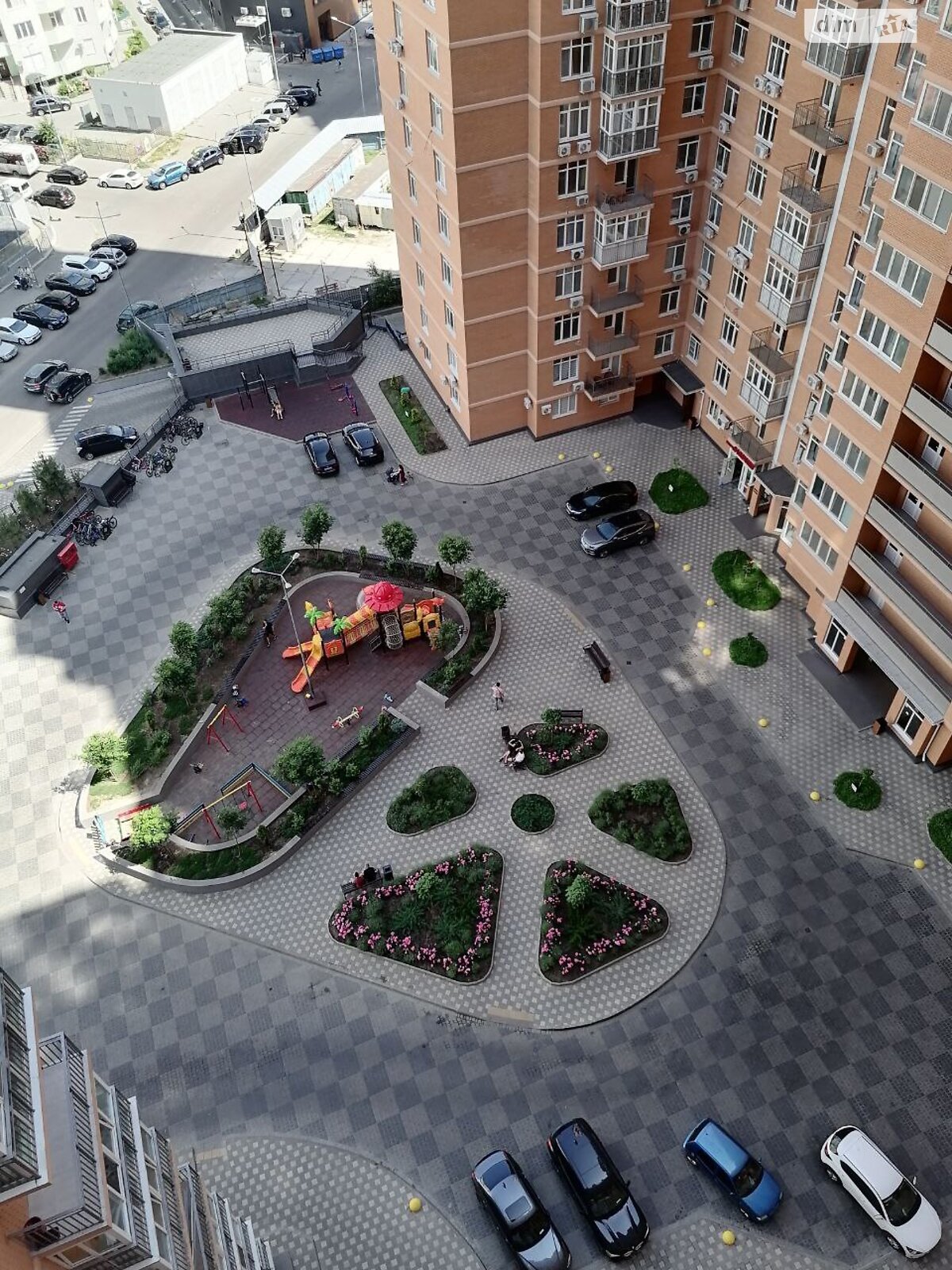 Продаж трикімнатної квартири в Одесі, на вул. Люстдорфська дорога 55/6, район Чубаївка фото 1 Продаж трикімнатної квартири в Одесі, на вул. Люстдорфська дорога 55/6, район Чубаївка фото 1