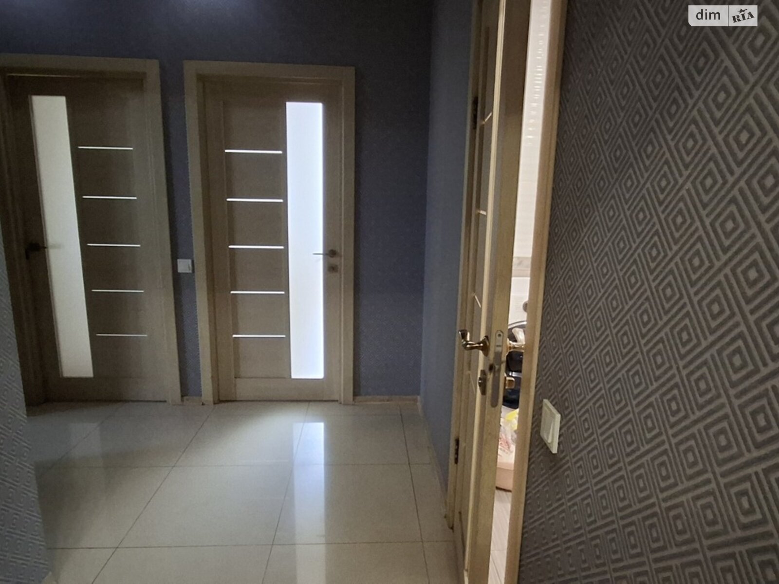 Продаж трикімнатної квартири в Одесі, на вул. Люстдорфська дорога, район Чубаївка фото 1 Продаж трикімнатної квартири в Одесі, на вул. Люстдорфська дорога, район Чубаївка фото 1