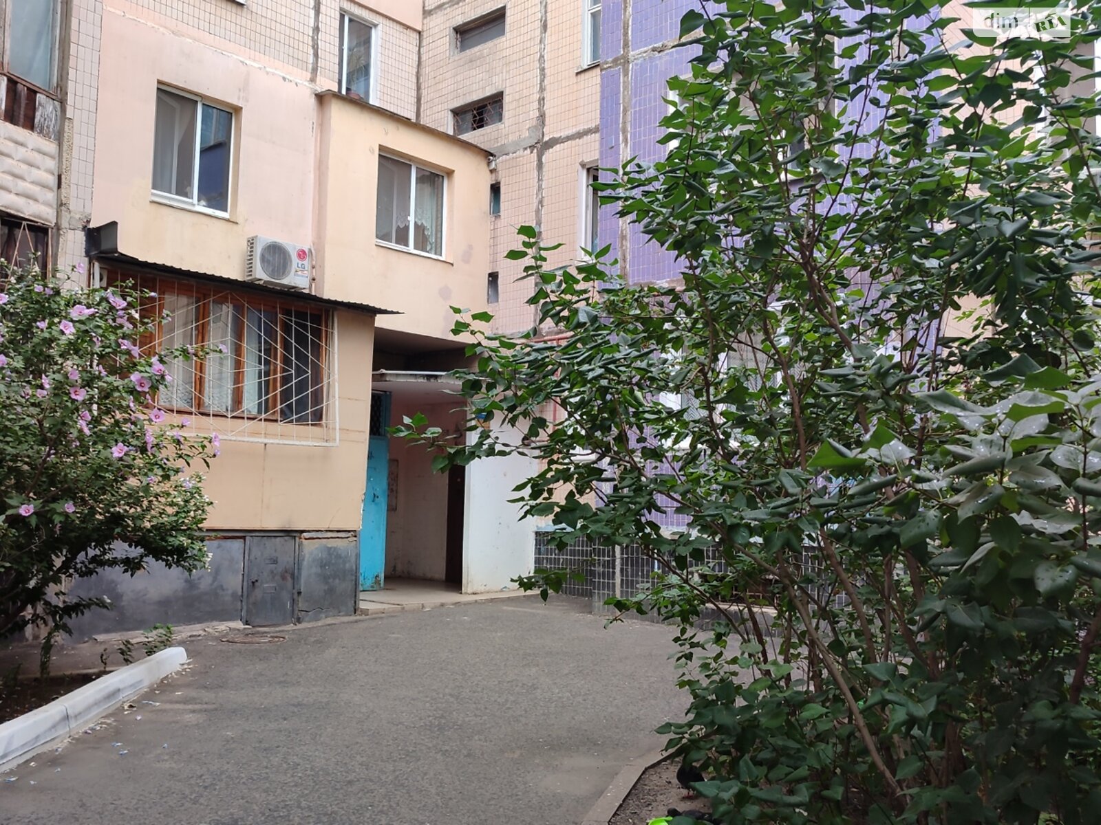 Продажа двухкомнатной квартиры в Одессе, на ул. Люстдорфская дорога, район Киевский фото 1 Продажа двухкомнатной квартиры в Одессе, на ул. Люстдорфская дорога, район Киевский фото 1