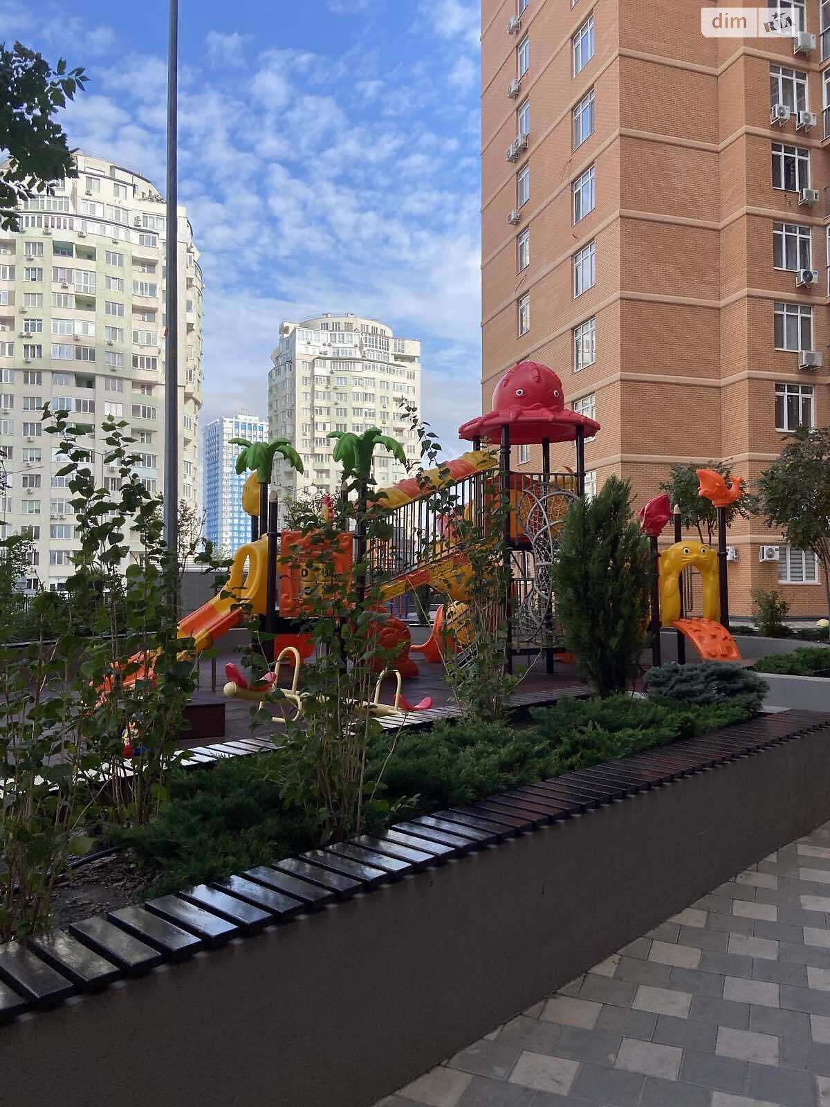 Продаж трикімнатної квартири в Одесі, на вул. Люстдорфська дорога 55/6, район Чубаївка фото 1 Продаж трикімнатної квартири в Одесі, на вул. Люстдорфська дорога 55/6, район Чубаївка фото 1