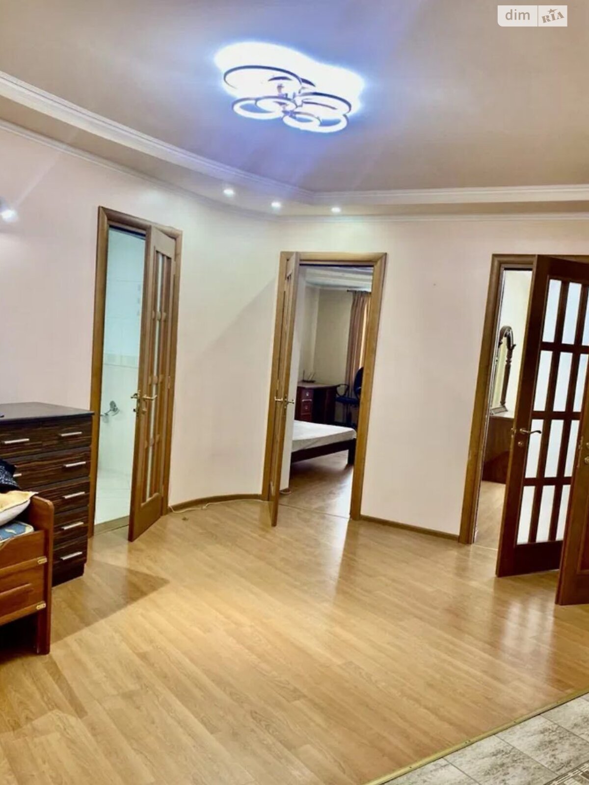 Продаж трикімнатної квартири в Одесі, на вул. Одеської громади 20Б, район Чубаївка фото 1 Продаж трикімнатної квартири в Одесі, на вул. Одеської громади 20Б, район Чубаївка фото 1