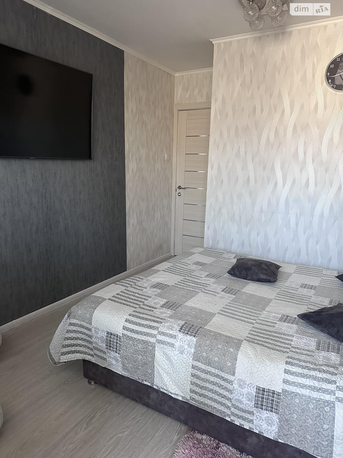 Продаж трикімнатної квартири в Одесі, на вул. Варненська, район Чубаївка фото 1 Продаж трикімнатної квартири в Одесі, на вул. Варненська, район Чубаївка фото 1