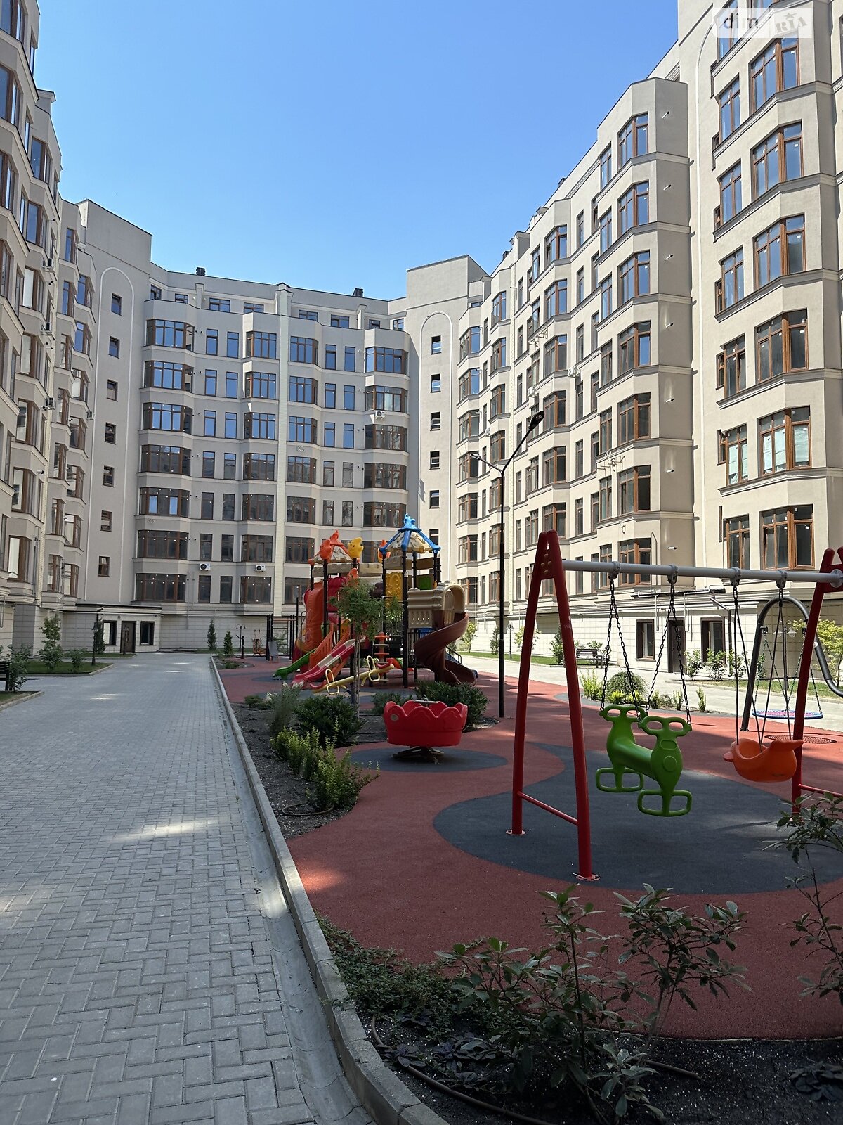 Продажа однокомнатной квартиры в Одессе, на ул. Дача Ковалевского 91, район Дача Ковалёвского фото 1 Продажа однокомнатной квартиры в Одессе, на ул. Дача Ковалевского 91, район Дача Ковалёвского фото 1