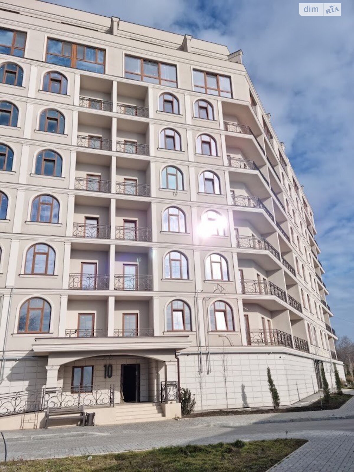 Продаж двокімнатної квартири в Одесі, на вул. Дача Ковалевського 91, район Дача Ковалевського фото 1 Продаж двокімнатної квартири в Одесі, на вул. Дача Ковалевського 91, район Дача Ковалевського фото 1