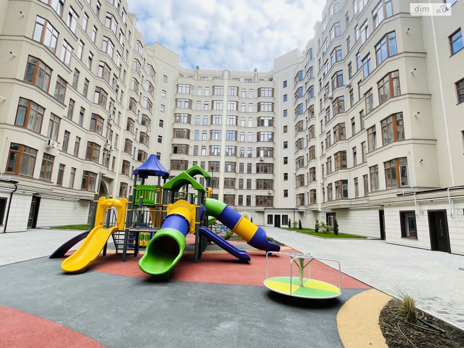 Продаж однокімнатної квартири в Одесі, на вул. Дача Ковалевського, район Дача Ковалевського фото 1 Продаж однокімнатної квартири в Одесі, на вул. Дача Ковалевського, район Дача Ковалевського фото 1