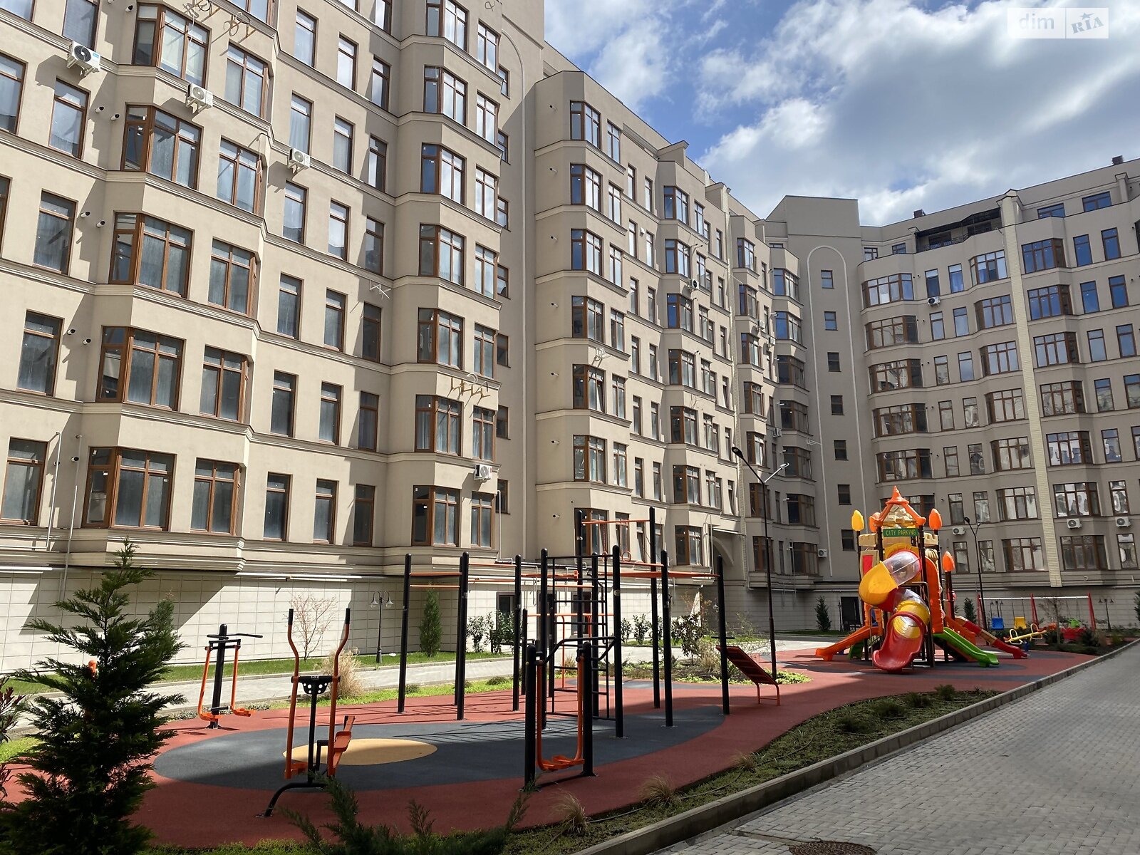 Продаж двокімнатної квартири в Одесі, на вул. Дача Ковалевського 91, район Дача Ковалевського фото 1 Продаж двокімнатної квартири в Одесі, на вул. Дача Ковалевського 91, район Дача Ковалевського фото 1