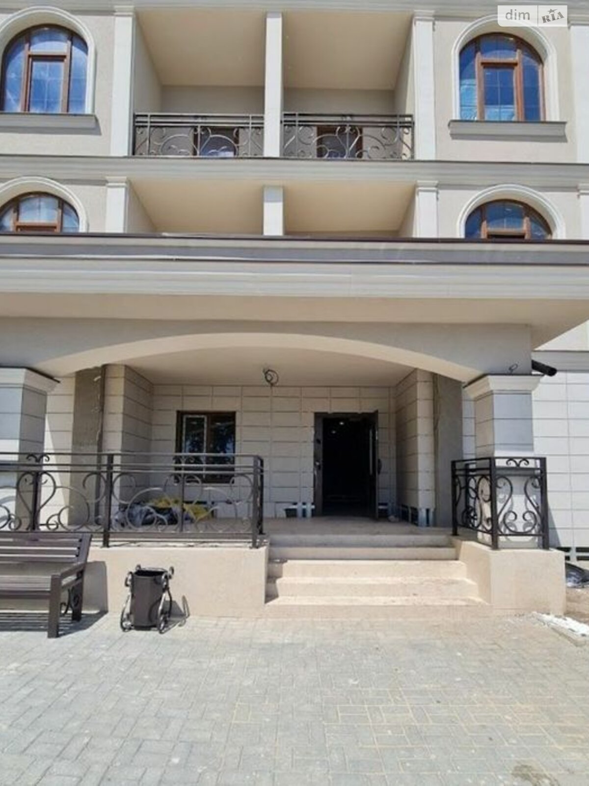 Продаж двокімнатної квартири в Одесі, на вул. Дача Ковалевського 91, район Дача Ковалевського фото 1 Продаж двокімнатної квартири в Одесі, на вул. Дача Ковалевського 91, район Дача Ковалевського фото 1