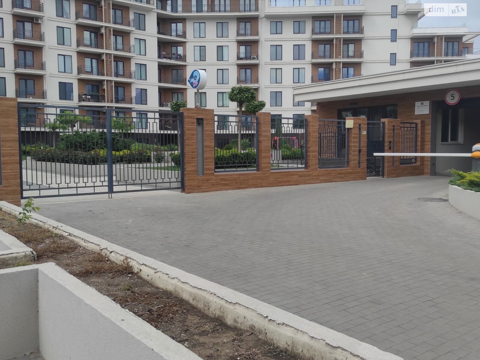 Продажа двухкомнатной квартиры в Одессе, на пер. Маячный 7, район Дача Ковалёвского фото 1 Продажа двухкомнатной квартиры в Одессе, на пер. Маячный 7, район Дача Ковалёвского фото 1