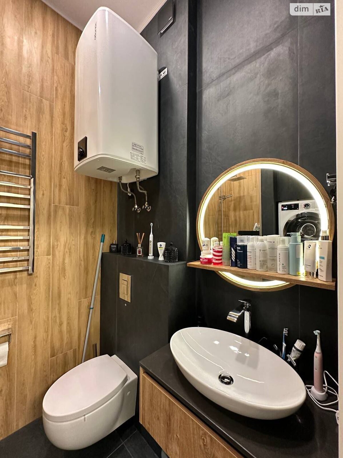 Продаж трикімнатної квартири в Одесі, на пров. Маячний, район Дача Ковалевського фото 1 Продаж трикімнатної квартири в Одесі, на пров. Маячний, район Дача Ковалевського фото 1