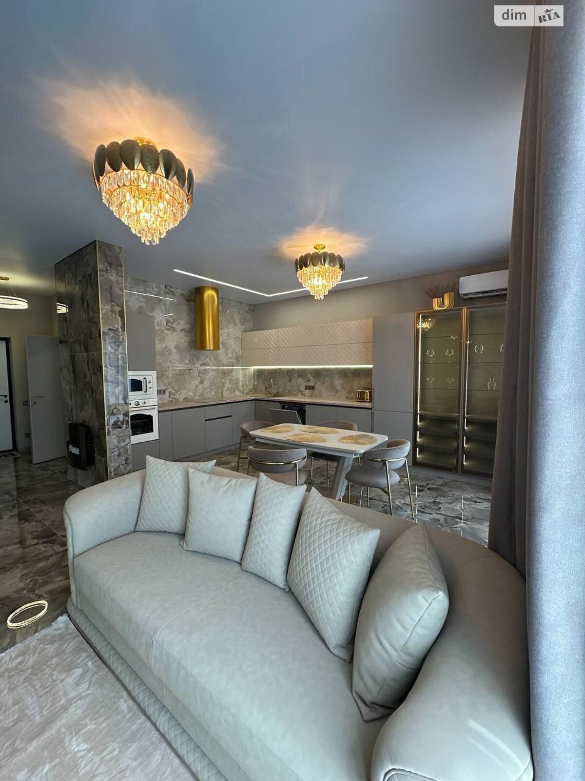 Продаж двокімнатної квартири в Одесі, на пров. Маячний, район Дача Ковалевського фото 1