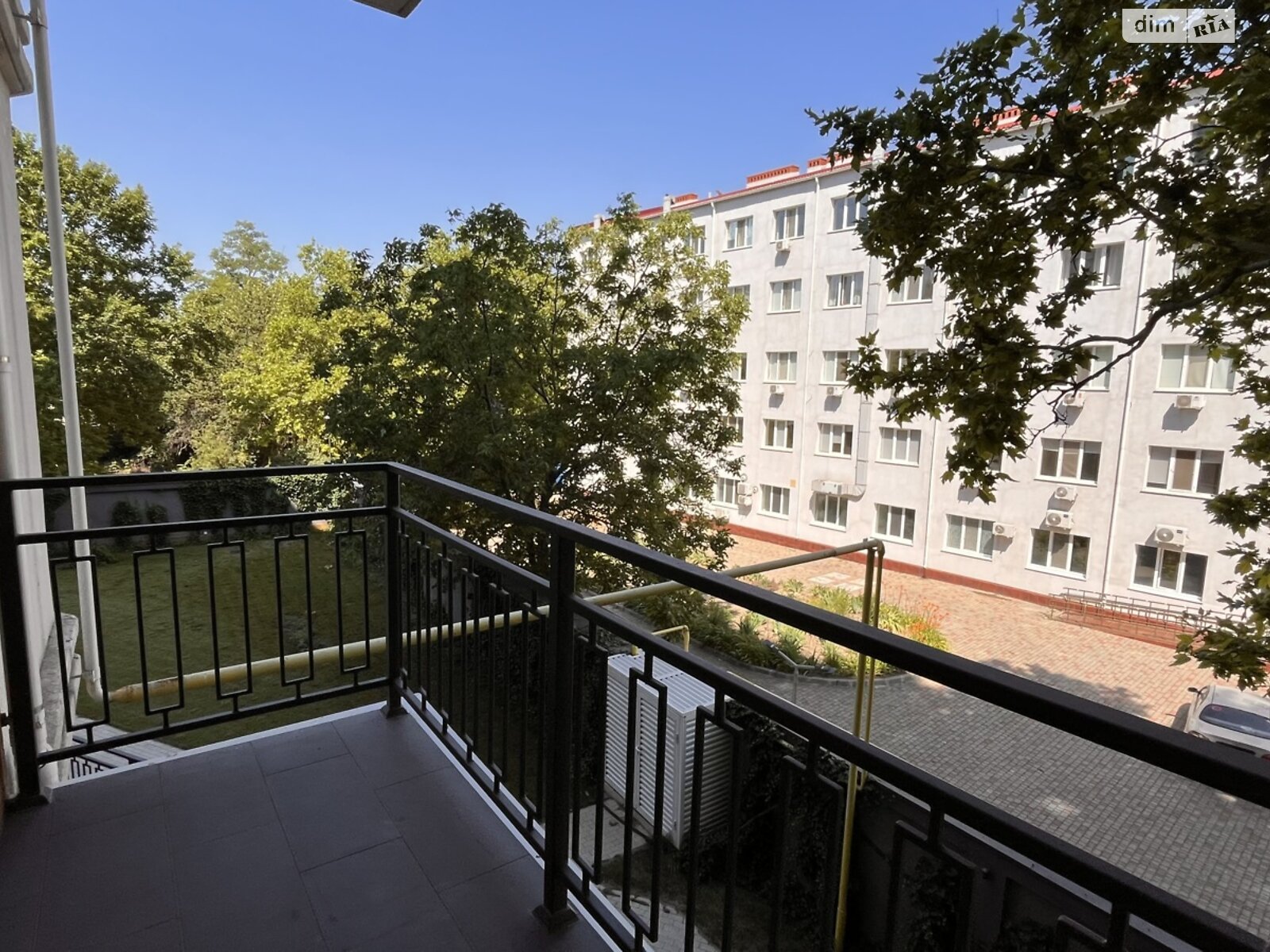 Продаж двокімнатної квартири в Одесі, на пров. Маячний 7, район Дача Ковалевського фото 1