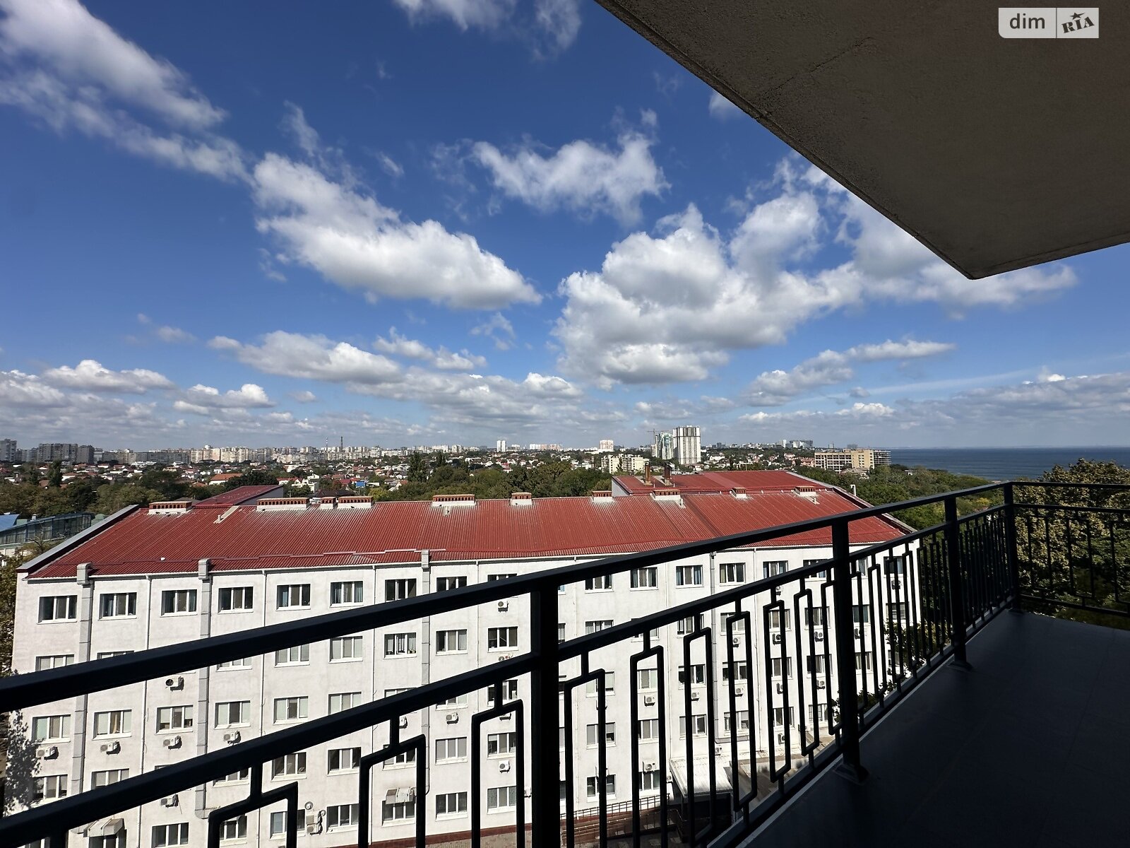 Продаж двокімнатної квартири в Одесі, на пров. Маячний 7, район Дача Ковалевського фото 1 Продаж двокімнатної квартири в Одесі, на пров. Маячний 7, район Дача Ковалевського фото 1