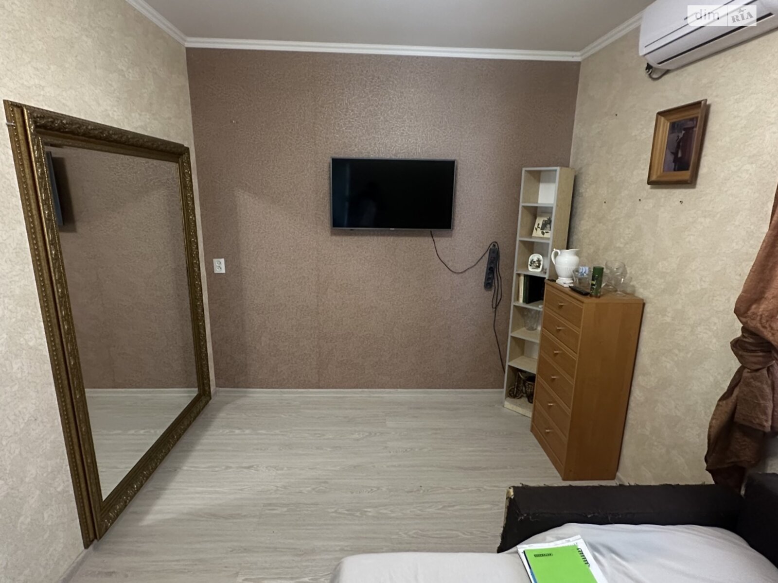 Продаж двокімнатної квартири в Одесі, на вул. Строганова, район Дальні Млини фото 1 Продаж двокімнатної квартири в Одесі, на вул. Строганова, район Дальні Млини фото 1