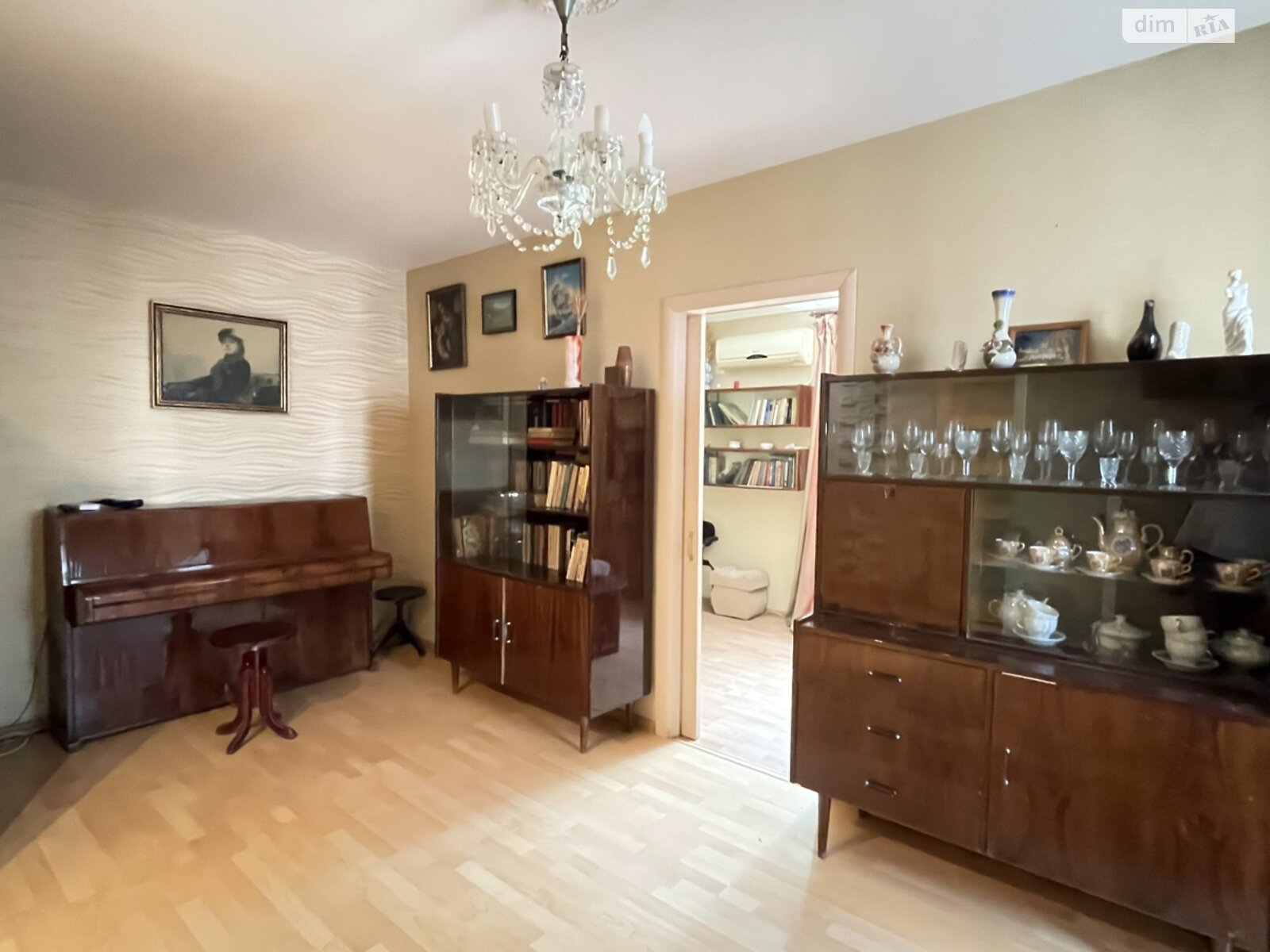 Продажа двухкомнатной квартиры в Одессе, на ул. Добровольцев, фото 1 Продажа двухкомнатной квартиры в Одессе, на ул. Добровольцев, фото 1