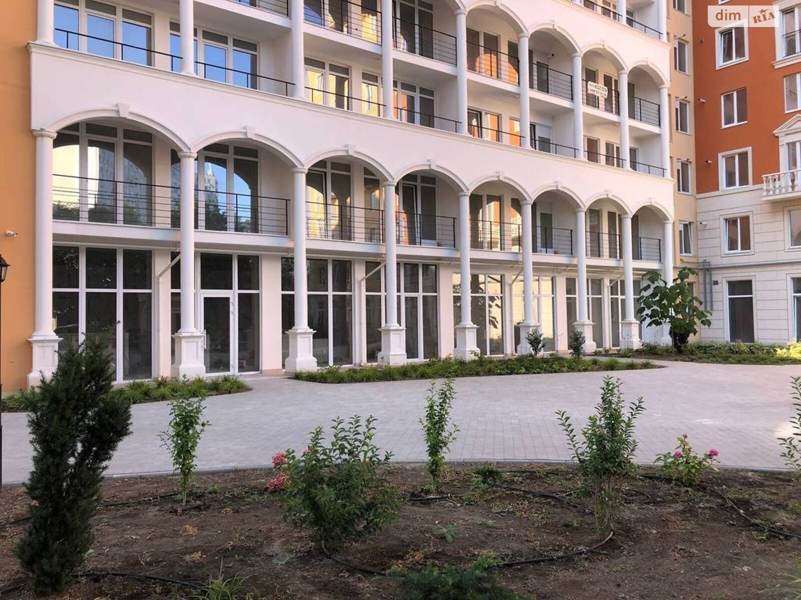 Продажа однокомнатной квартиры в Одессе, на ул. Инглези 2В, район Дружба фото 1 Продажа однокомнатной квартиры в Одессе, на ул. Инглези 2В, район Дружба фото 1