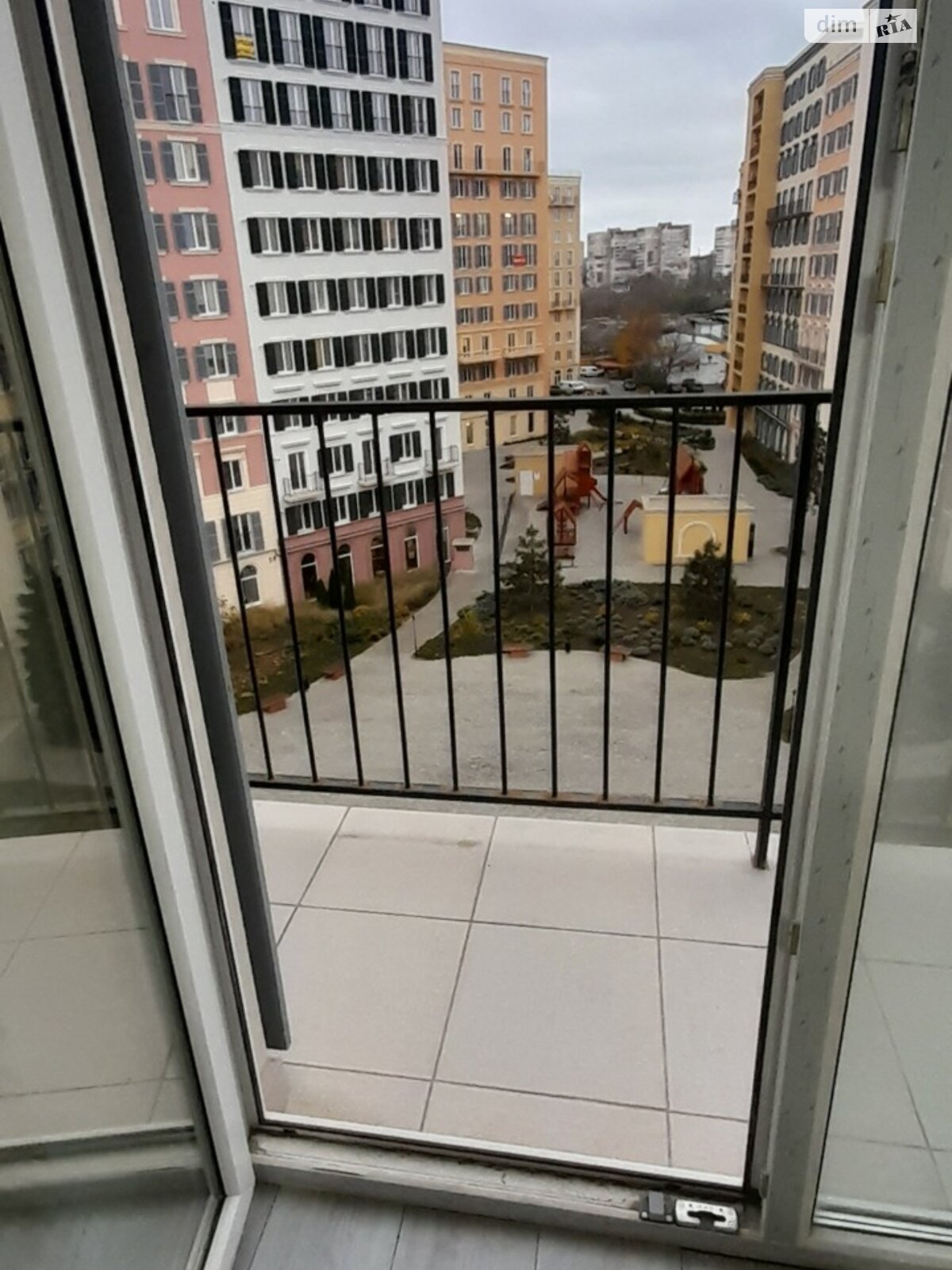 Продаж однокімнатної квартири в Одесі, на вул. Інглезі 2 корпус 1, район Дружба фото 1 Продаж однокімнатної квартири в Одесі, на вул. Інглезі 2 корпус 1, район Дружба фото 1