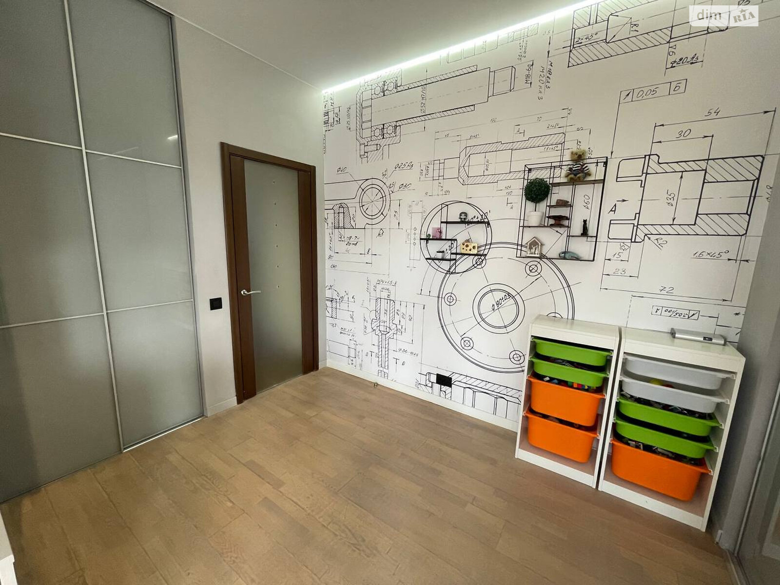 Продажа трехкомнатной квартиры в Одессе, на ул. Инглези 6/1, район Киевский фото 1 Продажа трехкомнатной квартиры в Одессе, на ул. Инглези 6/1, район Киевский фото 1