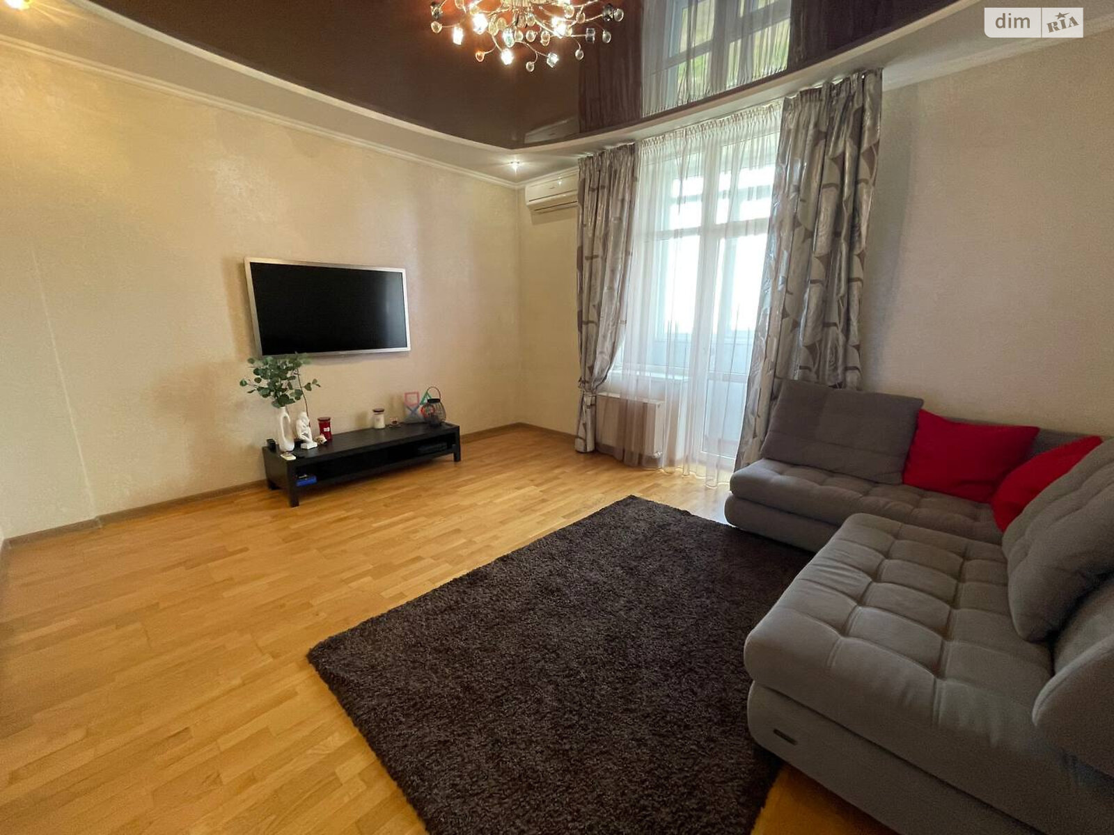 Продажа трехкомнатной квартиры в Одессе, на ул. Инглези 6/1, район Киевский фото 1 Продажа трехкомнатной квартиры в Одессе, на ул. Инглези 6/1, район Киевский фото 1