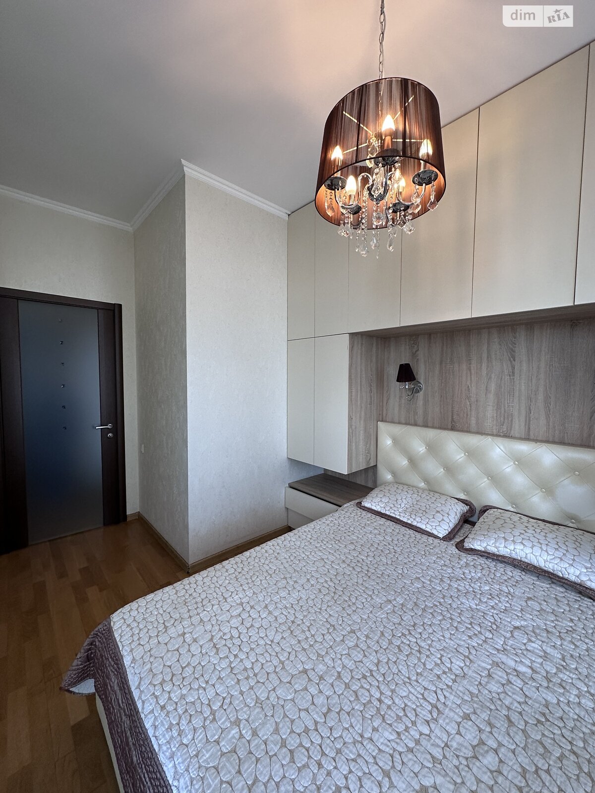 Продажа трехкомнатной квартиры в Одессе, на ул. Инглези 6/1, район Киевский фото 1 Продажа трехкомнатной квартиры в Одессе, на ул. Инглези 6/1, район Киевский фото 1