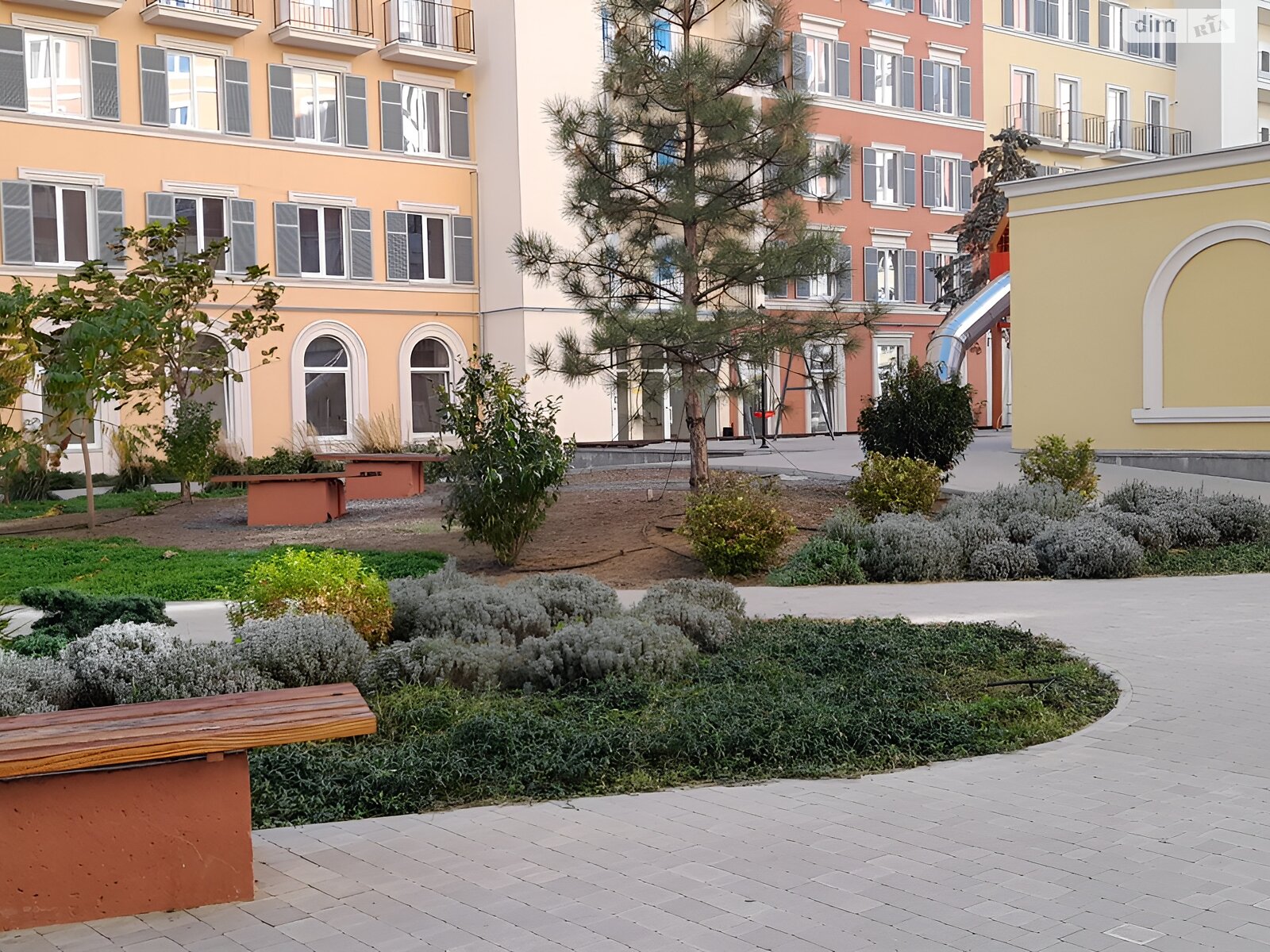 Продаж однокімнатної квартири в Одесі, на вул. Інглезі 2 корпус 9, район Дружба фото 1 Продаж однокімнатної квартири в Одесі, на вул. Інглезі 2 корпус 9, район Дружба фото 1