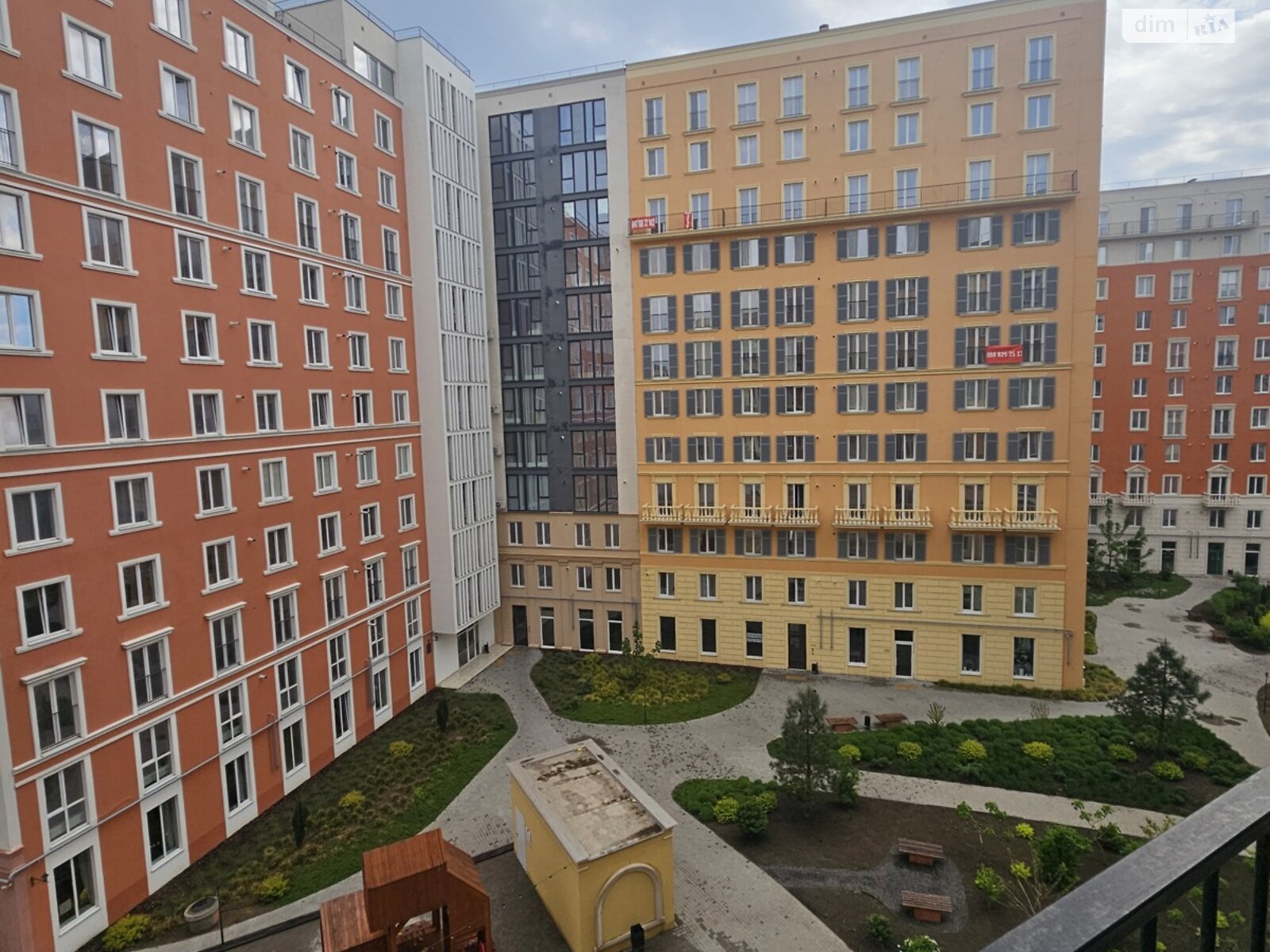 Продажа двухкомнатной квартиры в Одессе, на ул. Инглези, кв. 150, район Дружба фото 1 Продажа двухкомнатной квартиры в Одессе, на ул. Инглези, кв. 150, район Дружба фото 1