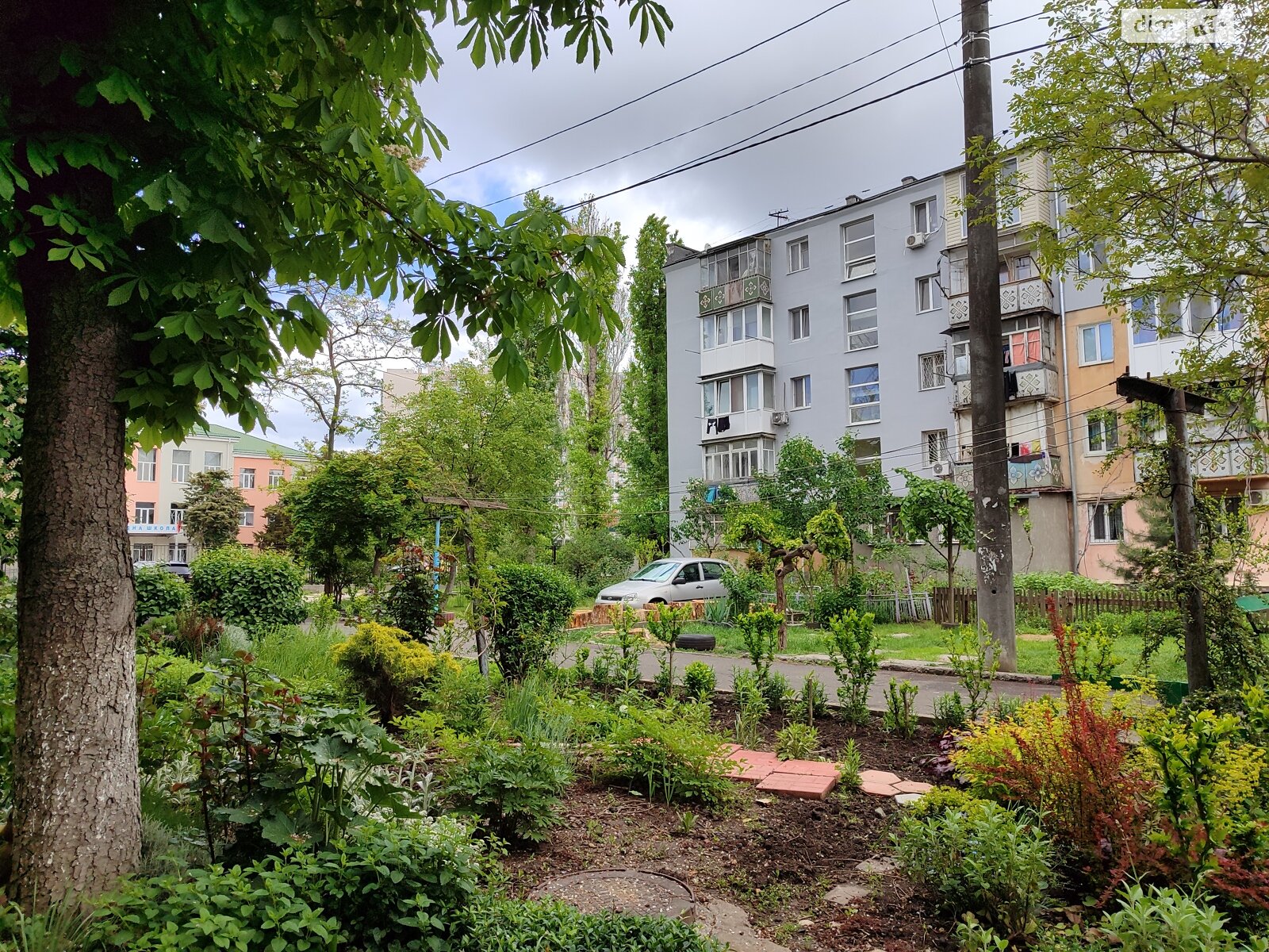 Продаж трикімнатної квартири в Одесі, на вул. Космонавта Комарова, район Дружба фото 1 Продаж трикімнатної квартири в Одесі, на вул. Космонавта Комарова, район Дружба фото 1