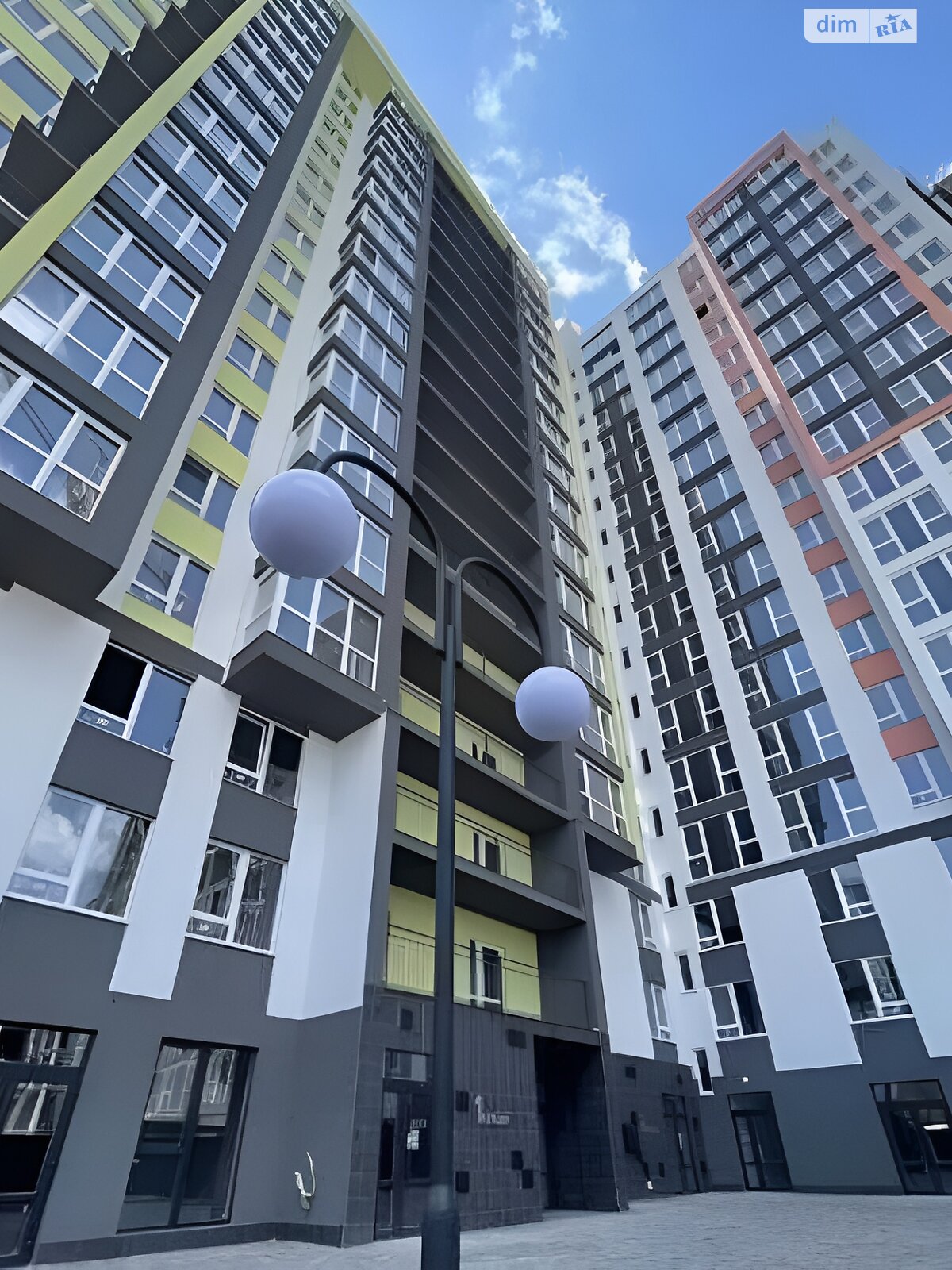 Продаж однокімнатної квартири в Одесі, на вул. Євгена Чикаленка 93/4, фото 1 Продаж однокімнатної квартири в Одесі, на вул. Євгена Чикаленка 93/4, фото 1