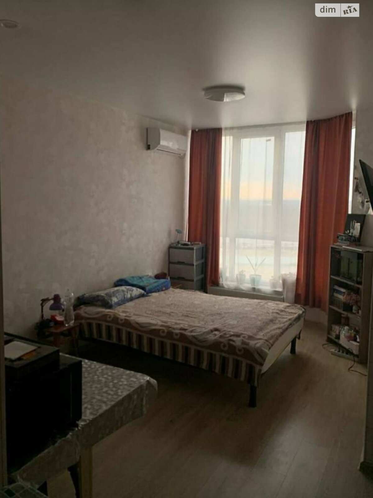 Продажа однокомнатной квартиры в Одессе, на ул. Евгения Чикаленко 95/1, фото 1 Продажа однокомнатной квартиры в Одессе, на ул. Евгения Чикаленко 95/1, фото 1
