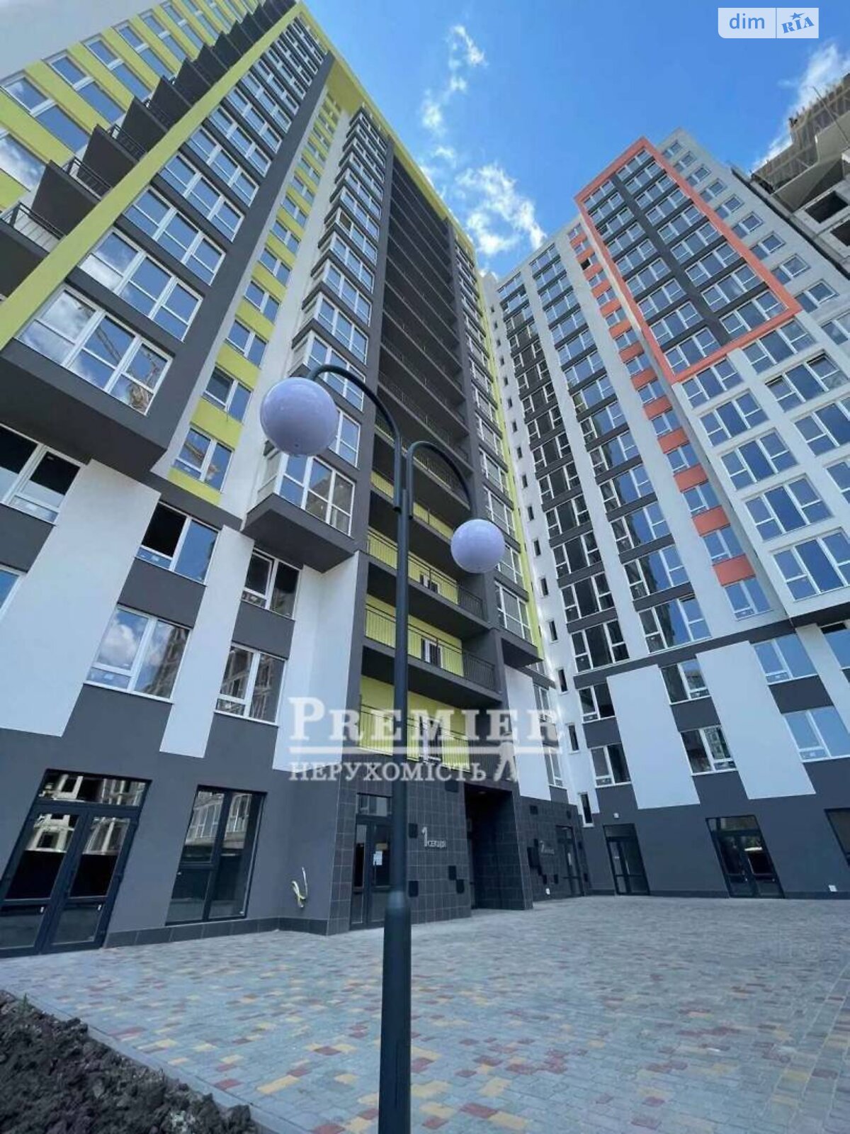 Продажа двухкомнатной квартиры в Одессе, на ул. Евгения Чикаленко, фото 1 Продажа двухкомнатной квартиры в Одессе, на ул. Евгения Чикаленко, фото 1