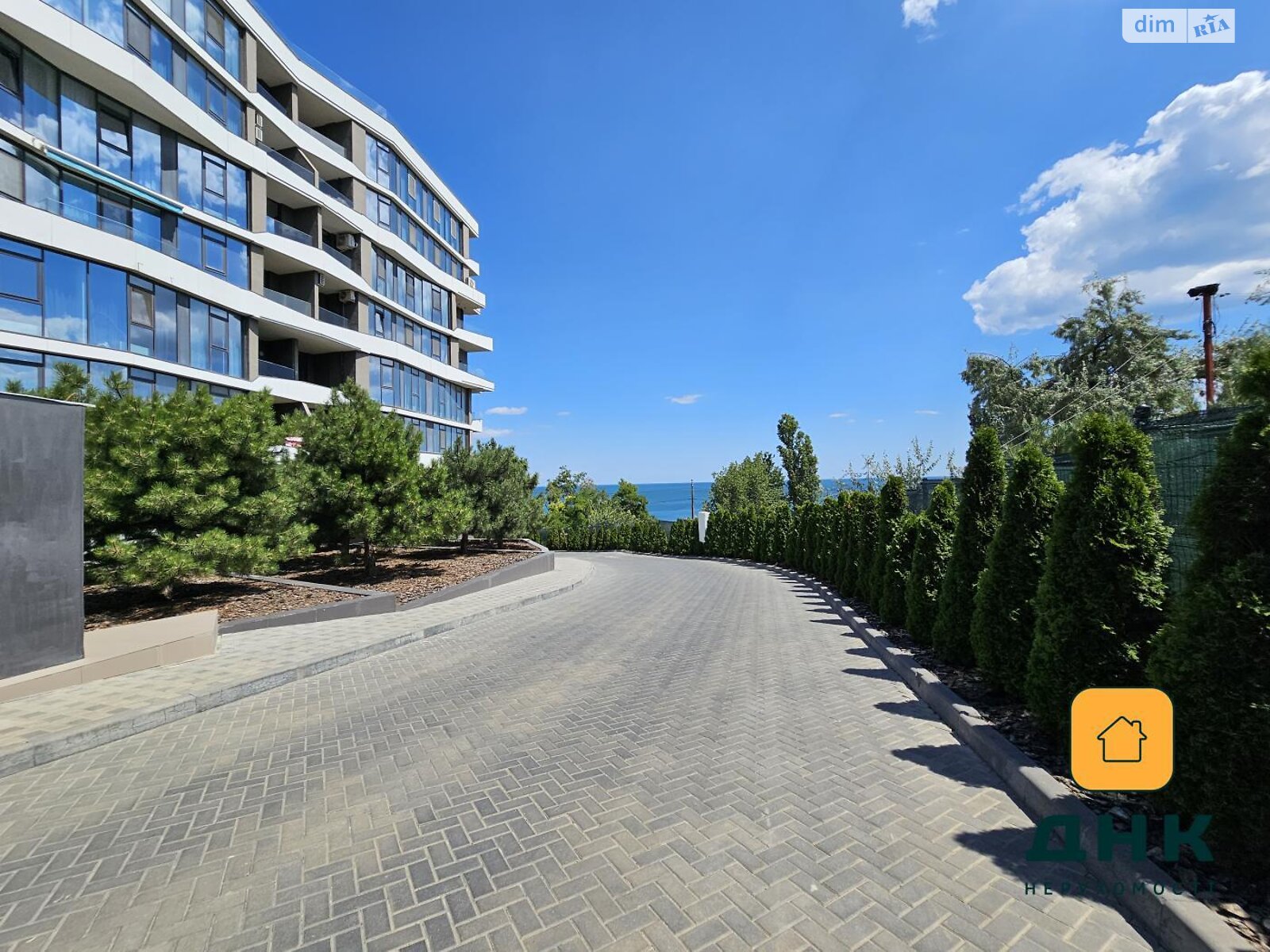 Продажа двухкомнатной квартиры в Одессе, на дор. Фонтанская 77А, фото 1 Продажа двухкомнатной квартиры в Одессе, на дор. Фонтанская 77А, фото 1